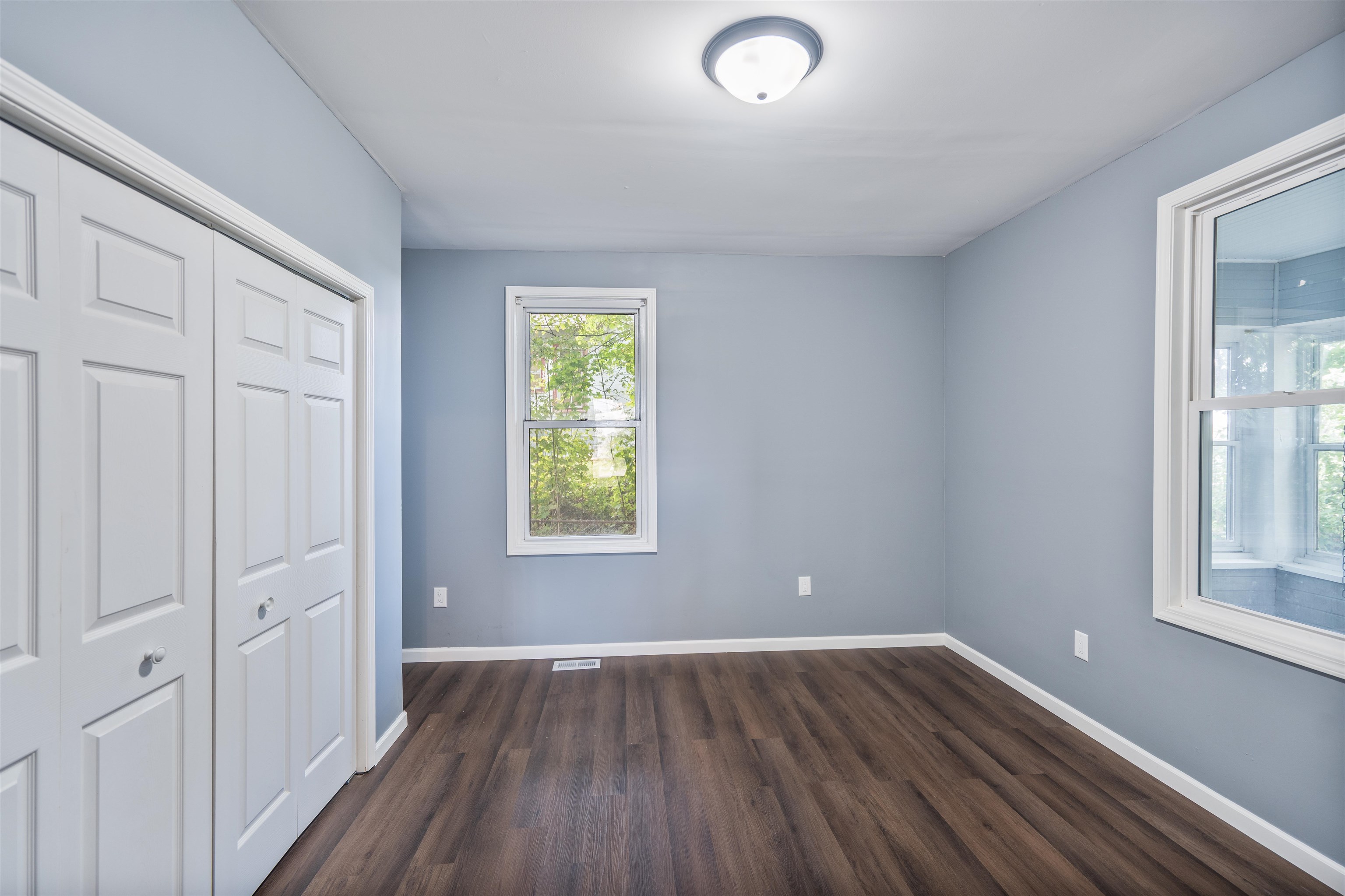 1714 Leitchfield Road, Owensboro, Kentucky 42301, 4 Bedrooms Bedrooms, ,2 BathroomsBathrooms,Single Family Residence,For Sale,Leitchfield Road,93208