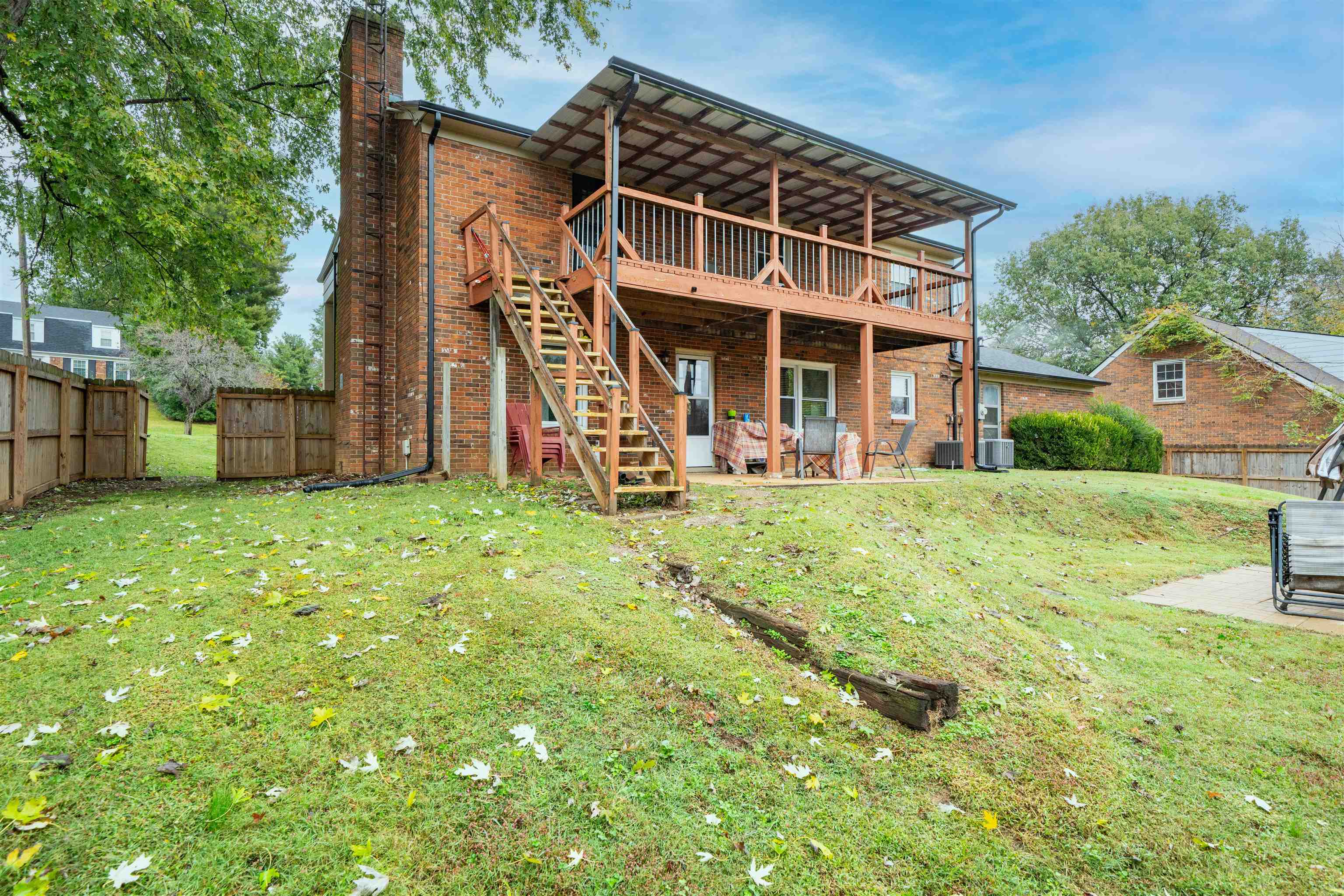 4524 Loftwood Dr, Owensboro, Kentucky 42303, 4 Bedrooms Bedrooms, ,2 BathroomsBathrooms,Single Family Residence,For Sale,Loftwood Dr,93218