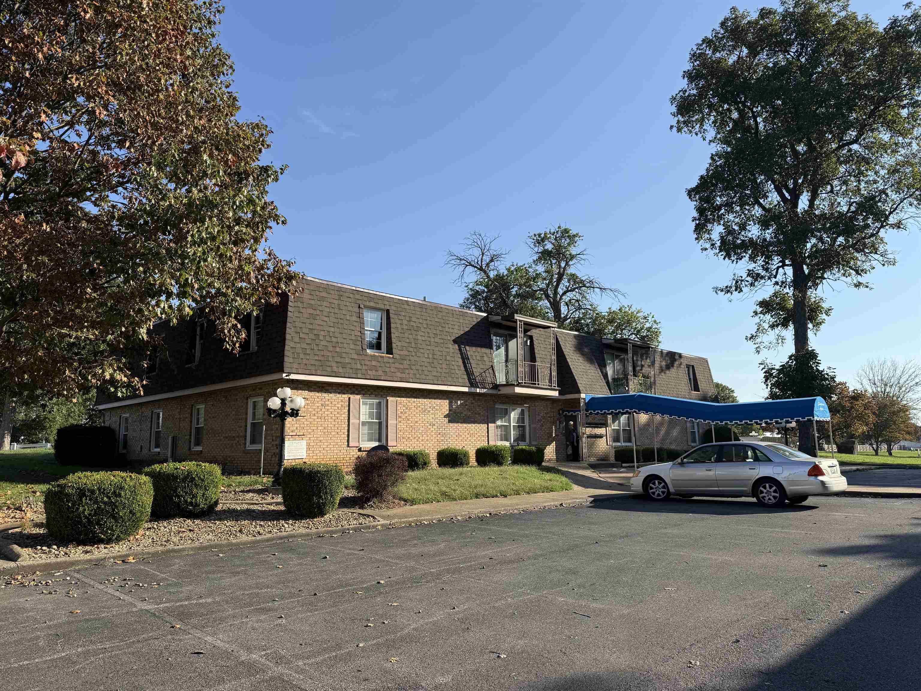59 Woodford Ave, Owensboro, Kentucky 42301, ,Multi-unit,For Sale,Woodford Ave,93222