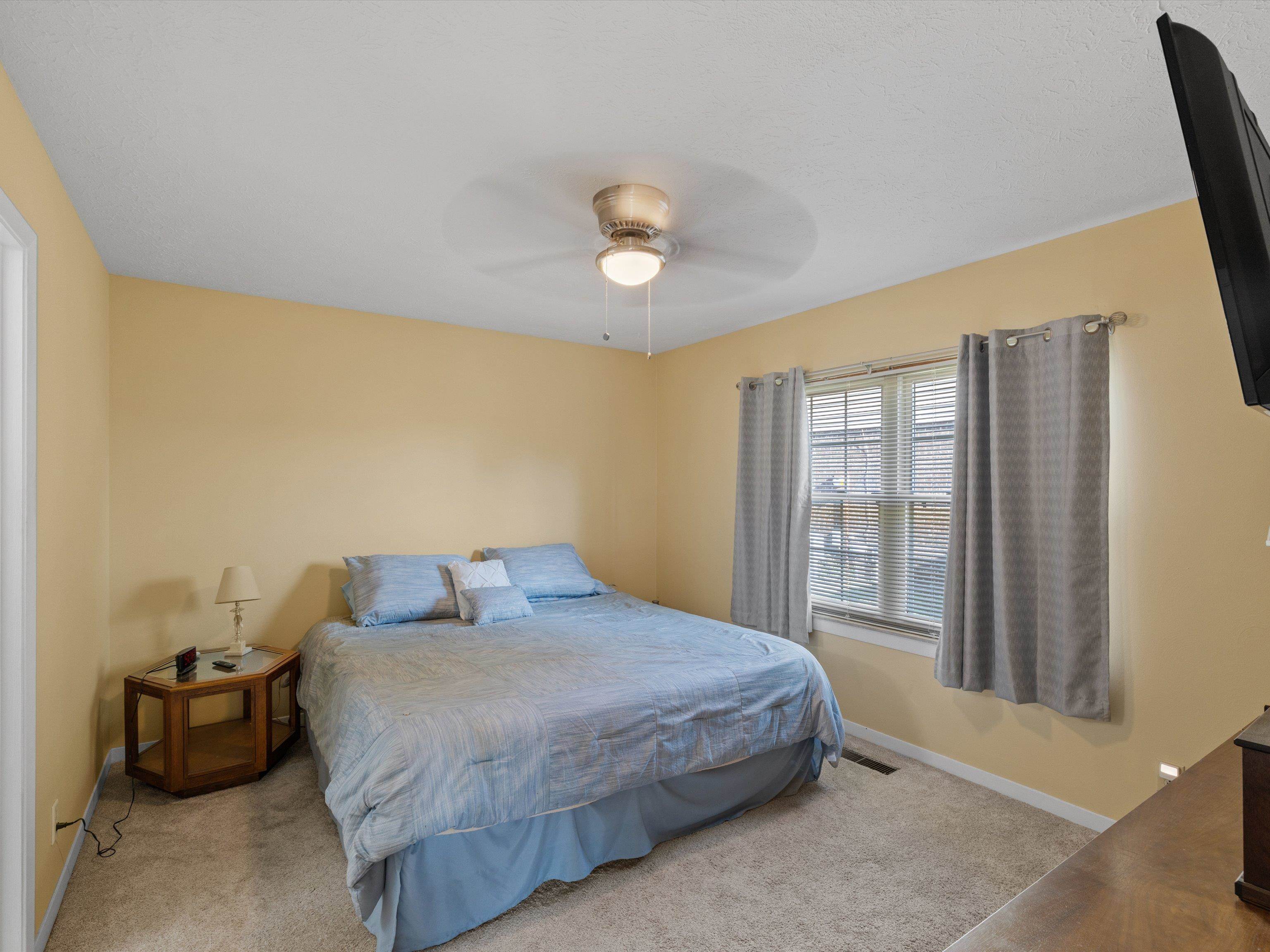 4037 Yates Drive, Owensboro, Kentucky 42301, 3 Bedrooms Bedrooms, ,2 BathroomsBathrooms,Single Family Residence,For Sale,Yates Drive,93225