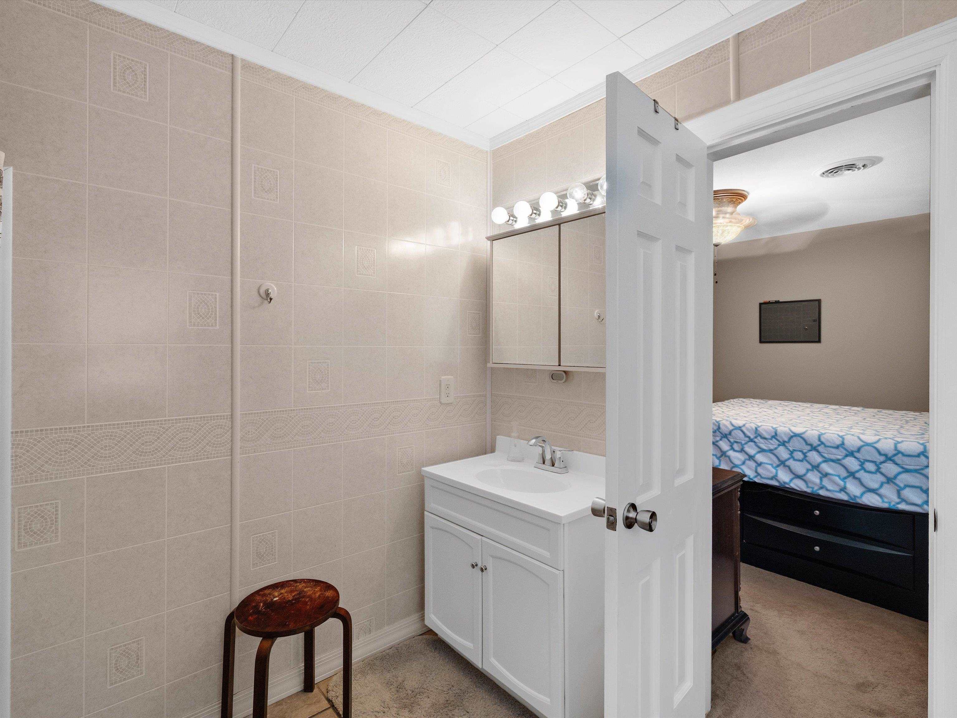 1318 Woodmere Ln, Owensboro, Kentucky 42303, 5 Bedrooms Bedrooms, ,3 BathroomsBathrooms,Single Family Residence,For Sale,Woodmere Ln,93261