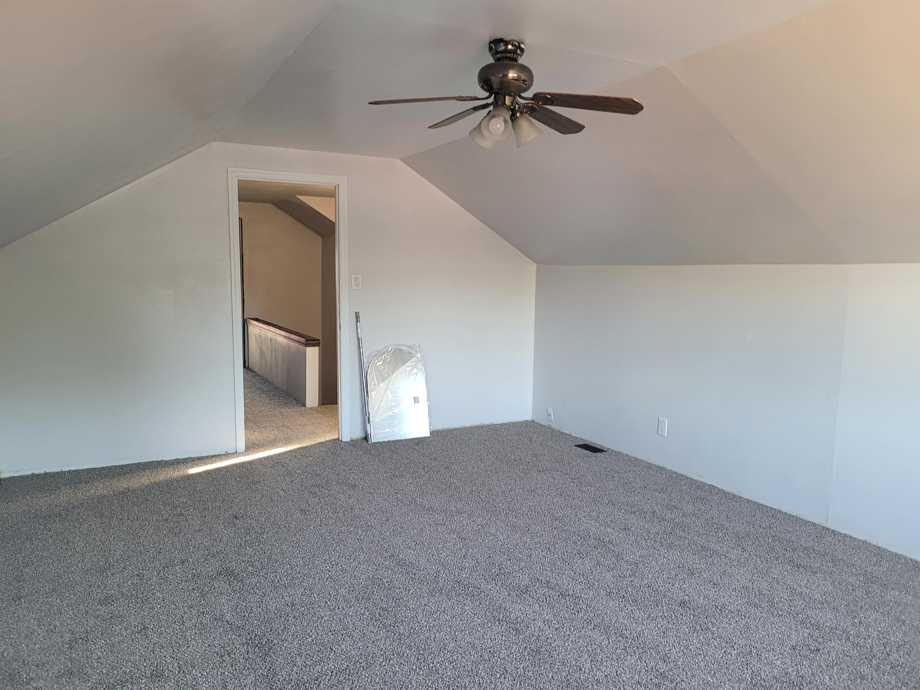 122 Martin Way, Owensboro, Kentucky 42301-0265, 5 Bedrooms Bedrooms, ,2 BathroomsBathrooms,Single Family Residence,For Sale,Martin Way,93262