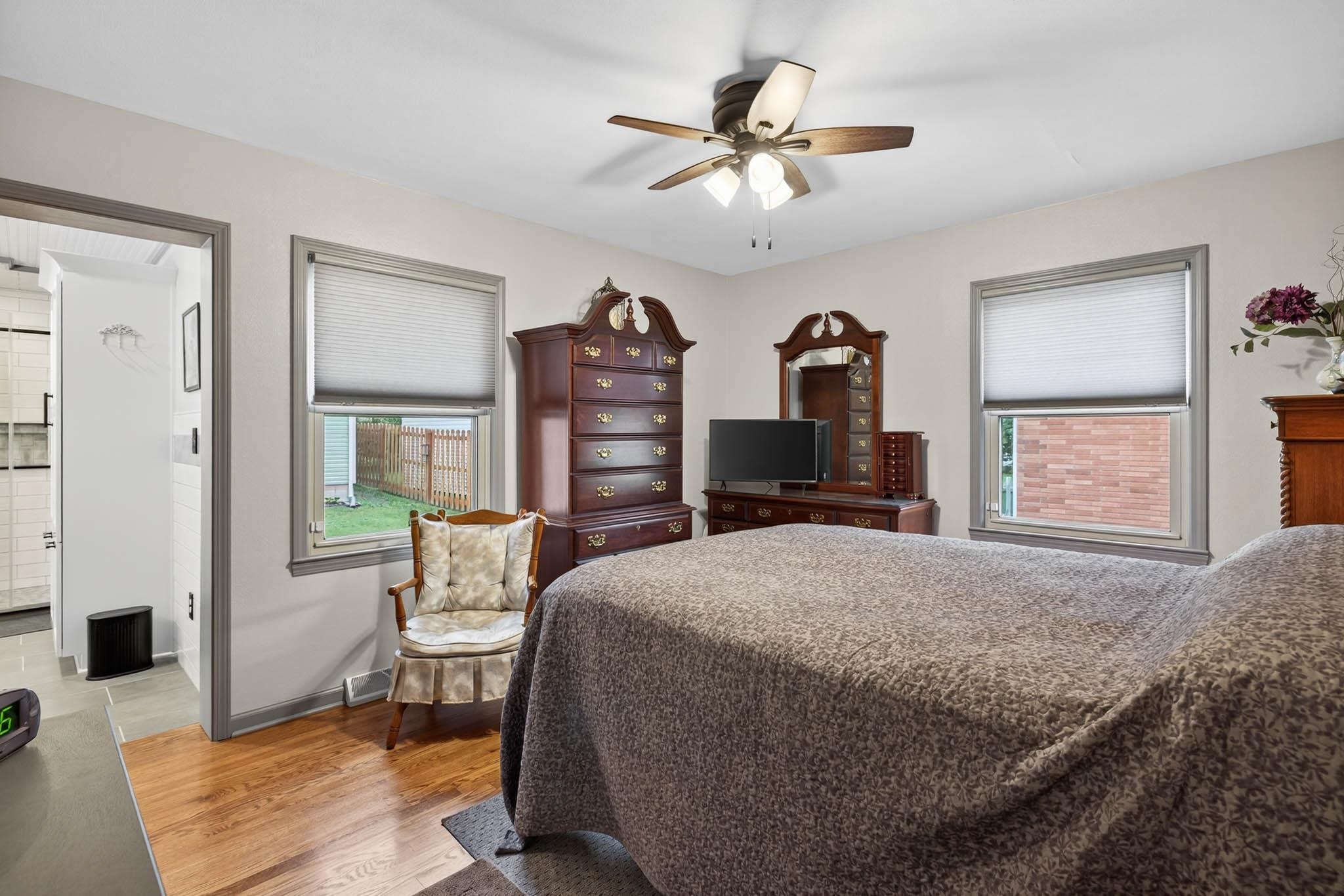 2933 Plymouth Place, Owensboro, Kentucky 42303, 3 Bedrooms Bedrooms, ,2 BathroomsBathrooms,Single Family Residence,For Sale,Plymouth Place,93271