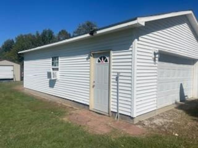 7705 Kentucky 2830, Maceo, Kentucky 42355, 3 Bedrooms Bedrooms, ,1 BathroomBathrooms,Single Family Residence,For Sale,Kentucky 2830,93273