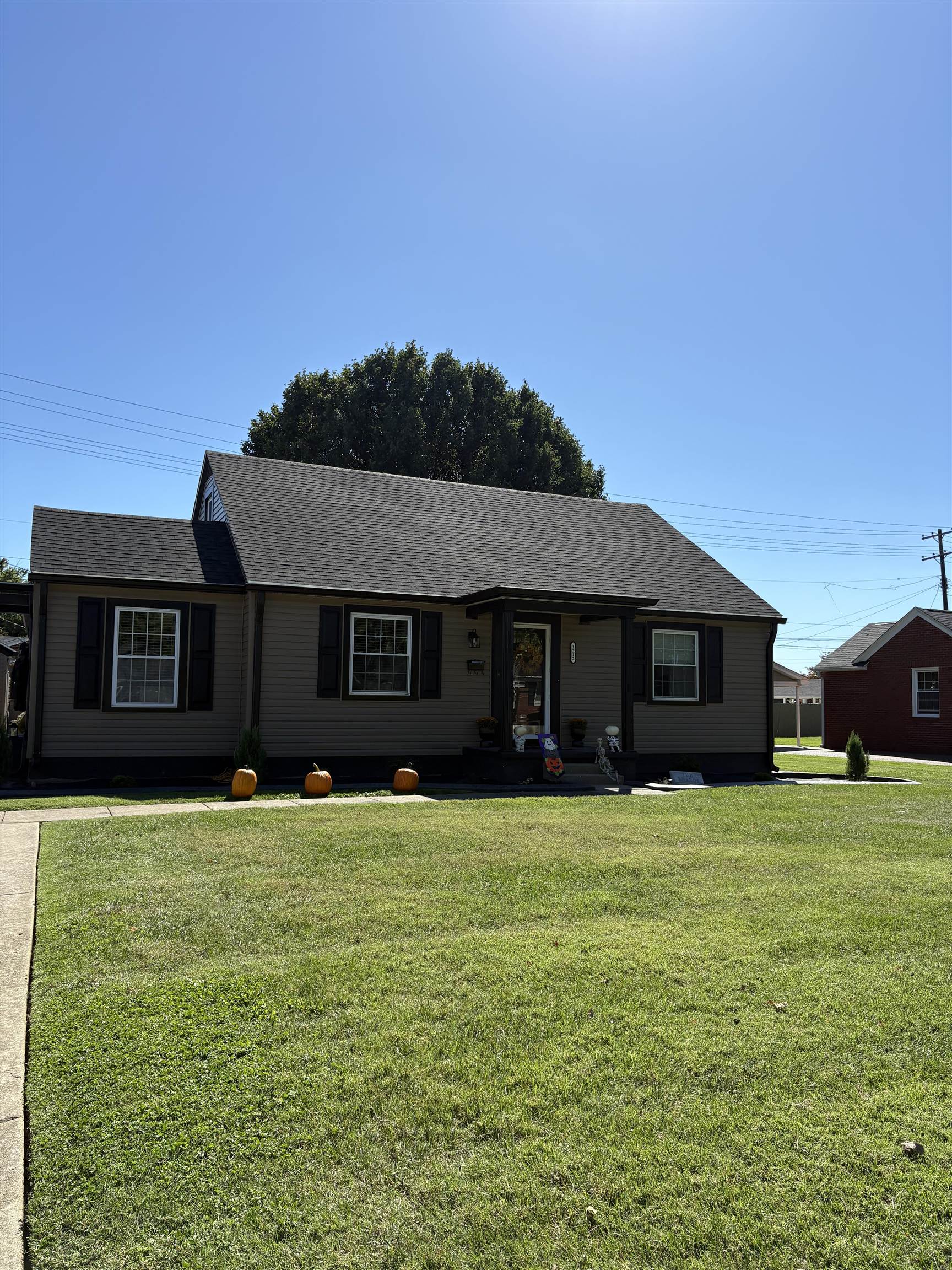 1212 Hill Ave, Owensboro, Kentucky 42301, 4 Bedrooms Bedrooms, ,2 BathroomsBathrooms,Single Family Residence,For Sale,Hill Ave,93276