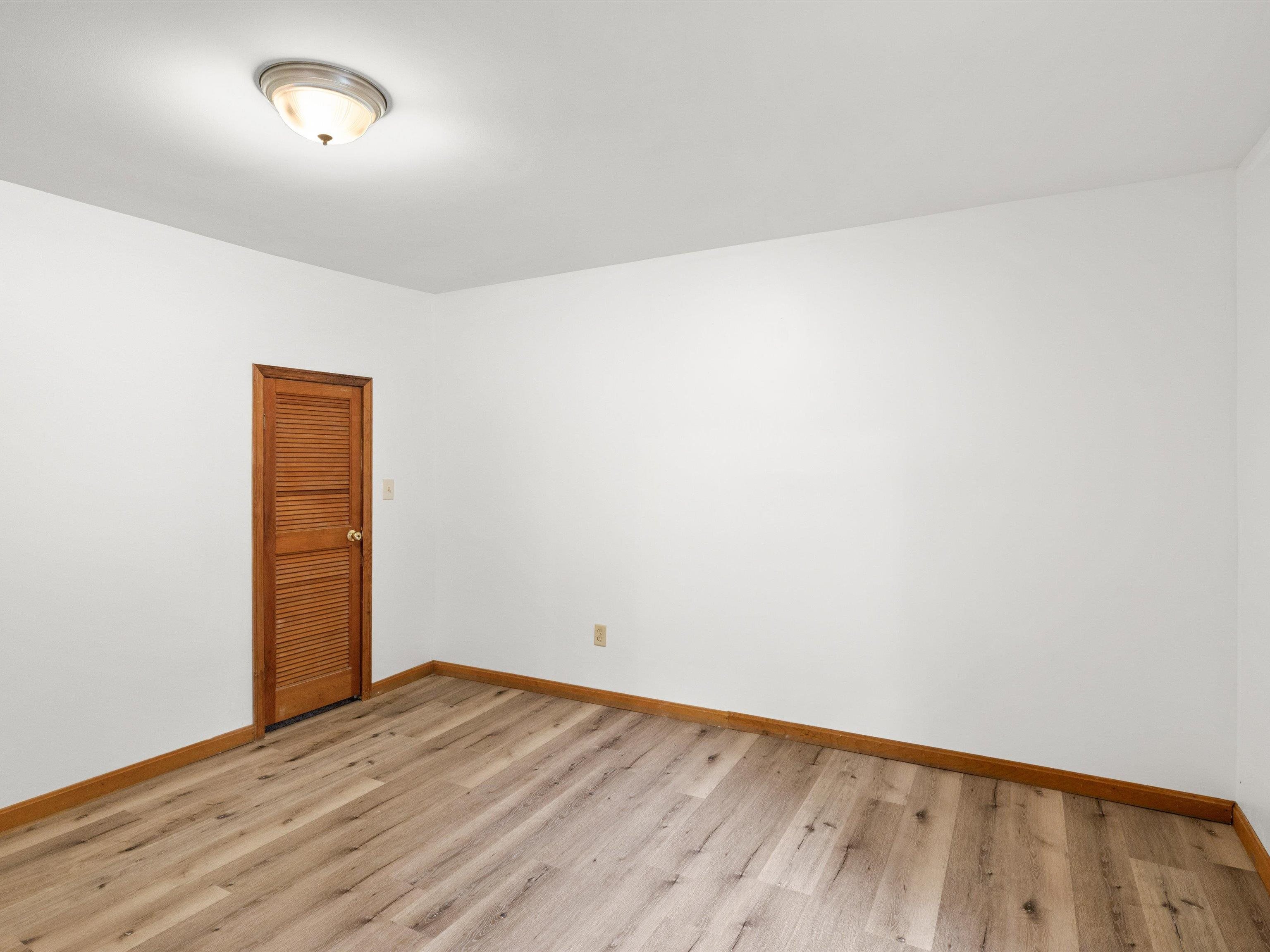 226 Main St, Fordsville, Kentucky 42343, 4 Bedrooms Bedrooms, ,2 BathroomsBathrooms,Single Family Residence,For Sale,Main St,93277