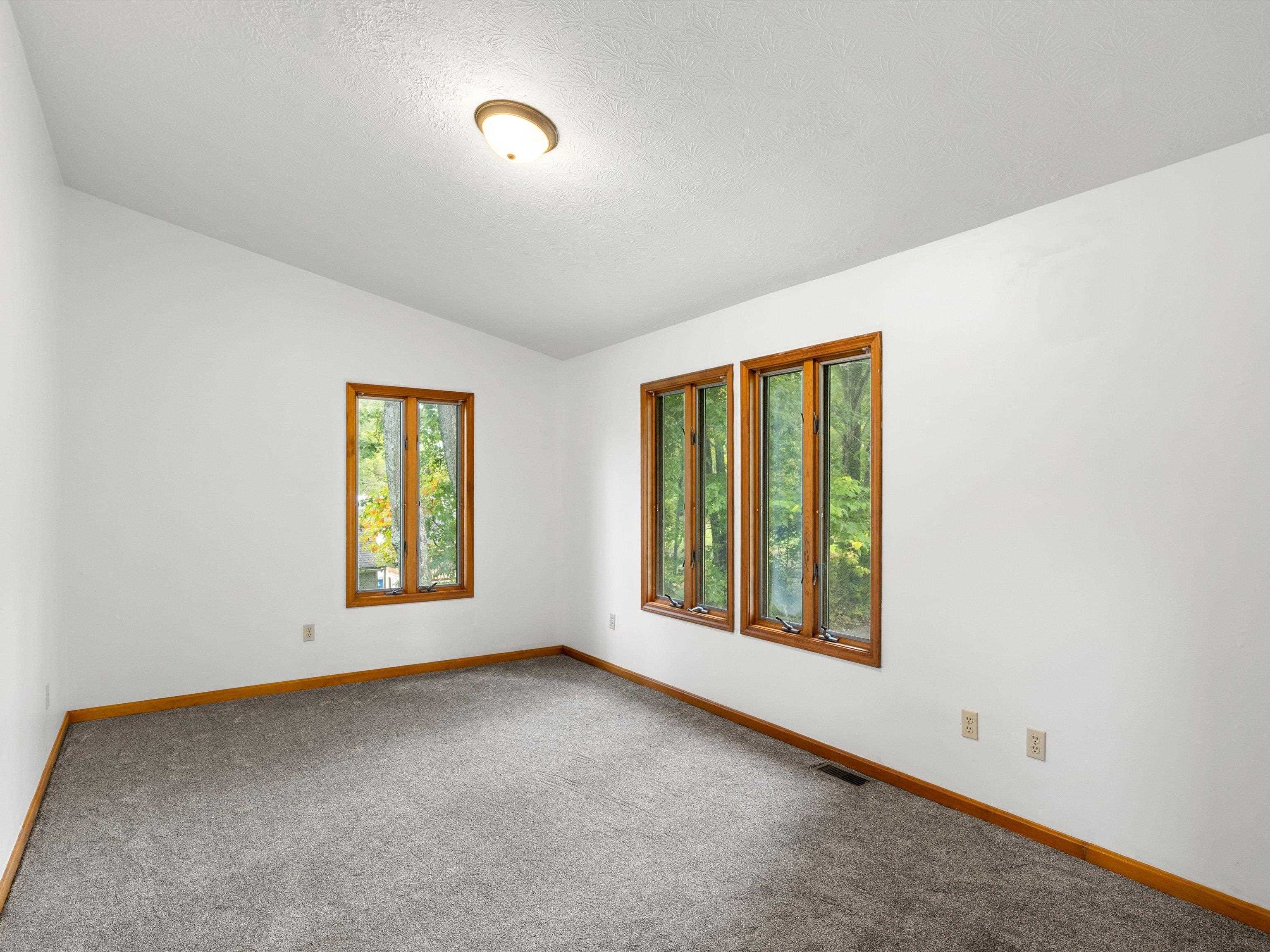 226 Main St, Fordsville, Kentucky 42343, 4 Bedrooms Bedrooms, ,2 BathroomsBathrooms,Single Family Residence,For Sale,Main St,93277