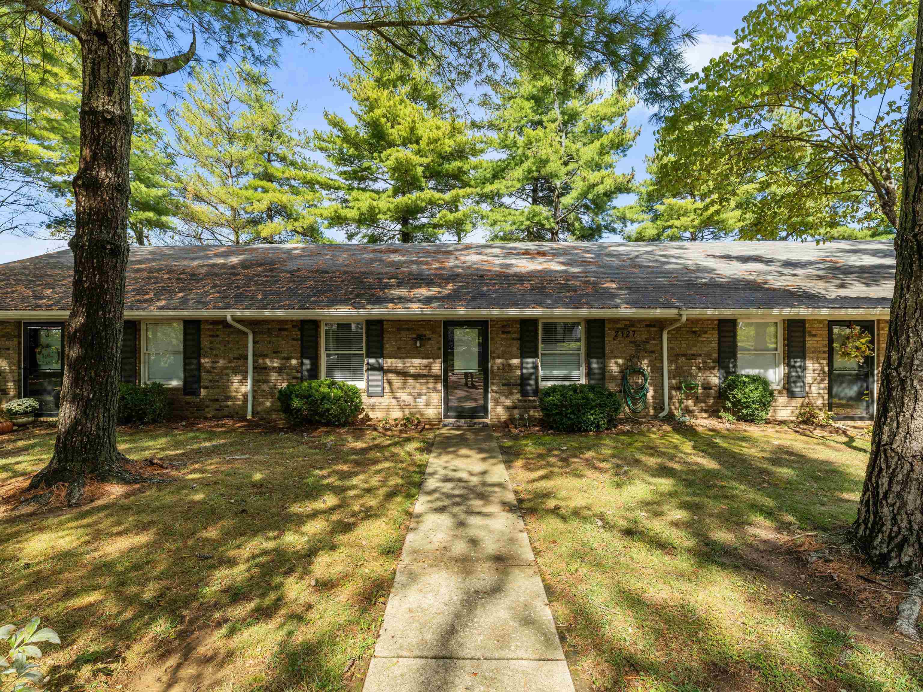 2127 Augusta Dr Unit C, Henderson, Kentucky 42420, 2 Bedrooms Bedrooms, ,1 BathroomBathrooms,Condominium,For Sale,Augusta Dr Unit C,93278