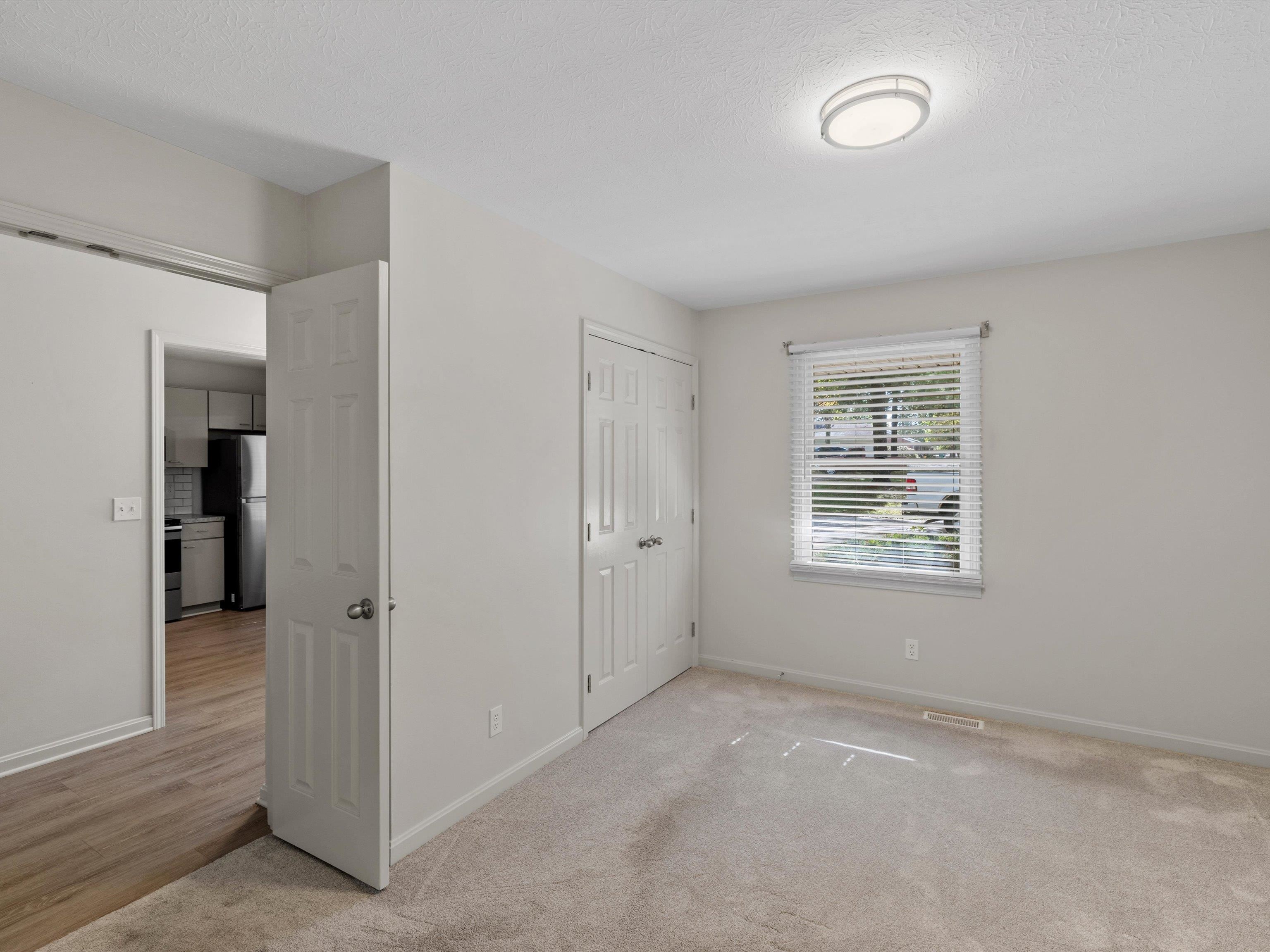 2127 Augusta Dr Unit C, Henderson, Kentucky 42420, 2 Bedrooms Bedrooms, ,1 BathroomBathrooms,Condominium,For Sale,Augusta Dr Unit C,93278