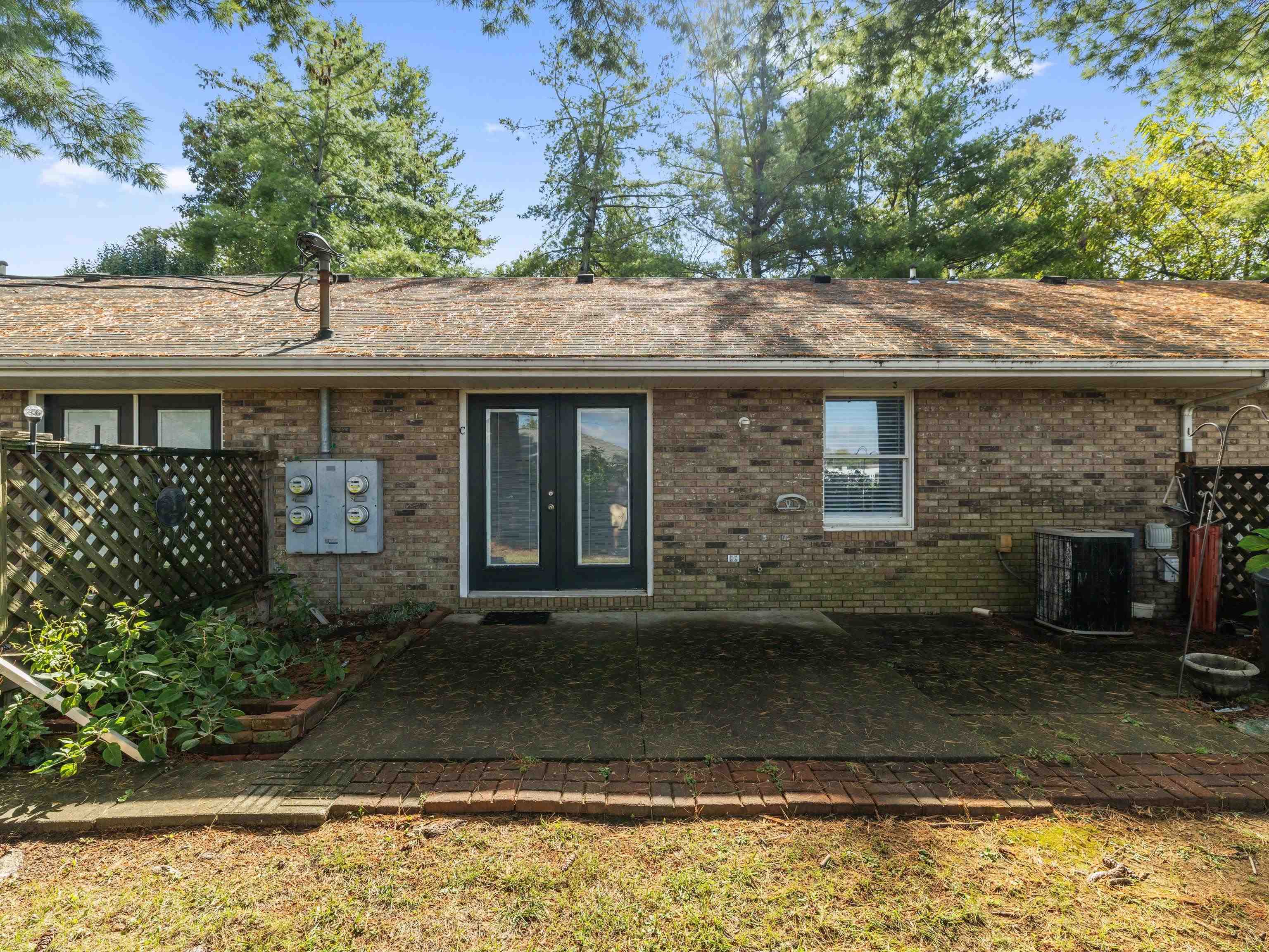 2127 Augusta Dr Unit C, Henderson, Kentucky 42420, 2 Bedrooms Bedrooms, ,1 BathroomBathrooms,Condominium,For Sale,Augusta Dr Unit C,93278