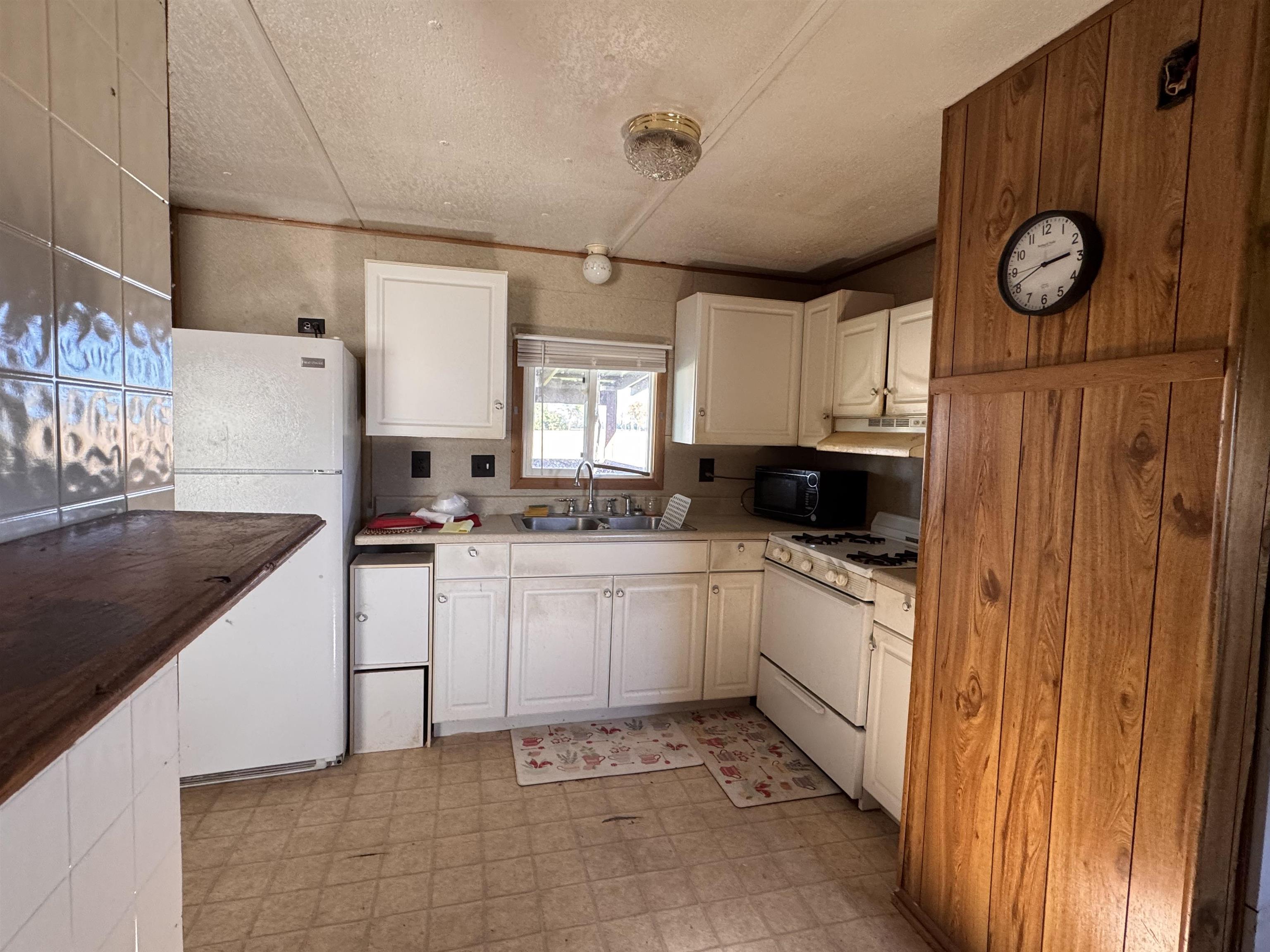 25 Market St, Lewisport, Kentucky 42351, 2 Bedrooms Bedrooms, ,1 BathroomBathrooms,Manufactured Home,For Sale,Market St,93281