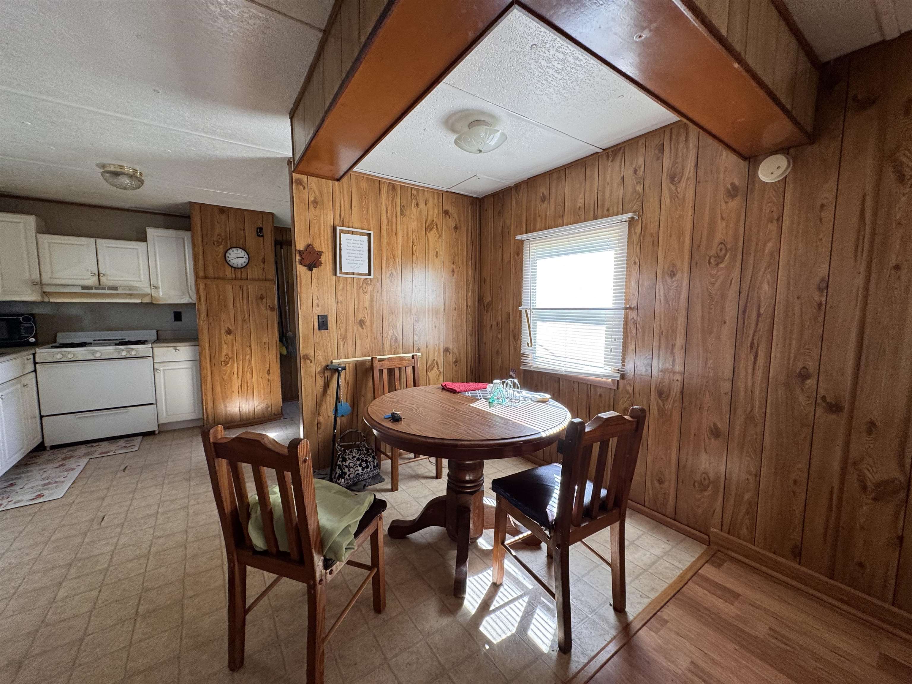 25 Market St, Lewisport, Kentucky 42351, 2 Bedrooms Bedrooms, ,1 BathroomBathrooms,Manufactured Home,For Sale,Market St,93281