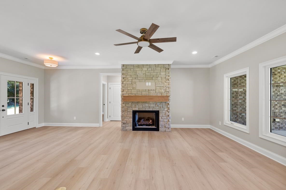 4020 Medley Road, Owensboro, Kentucky 42301, 3 Bedrooms Bedrooms, ,2 BathroomsBathrooms,Single Family Residence,For Sale,Medley Road,93283