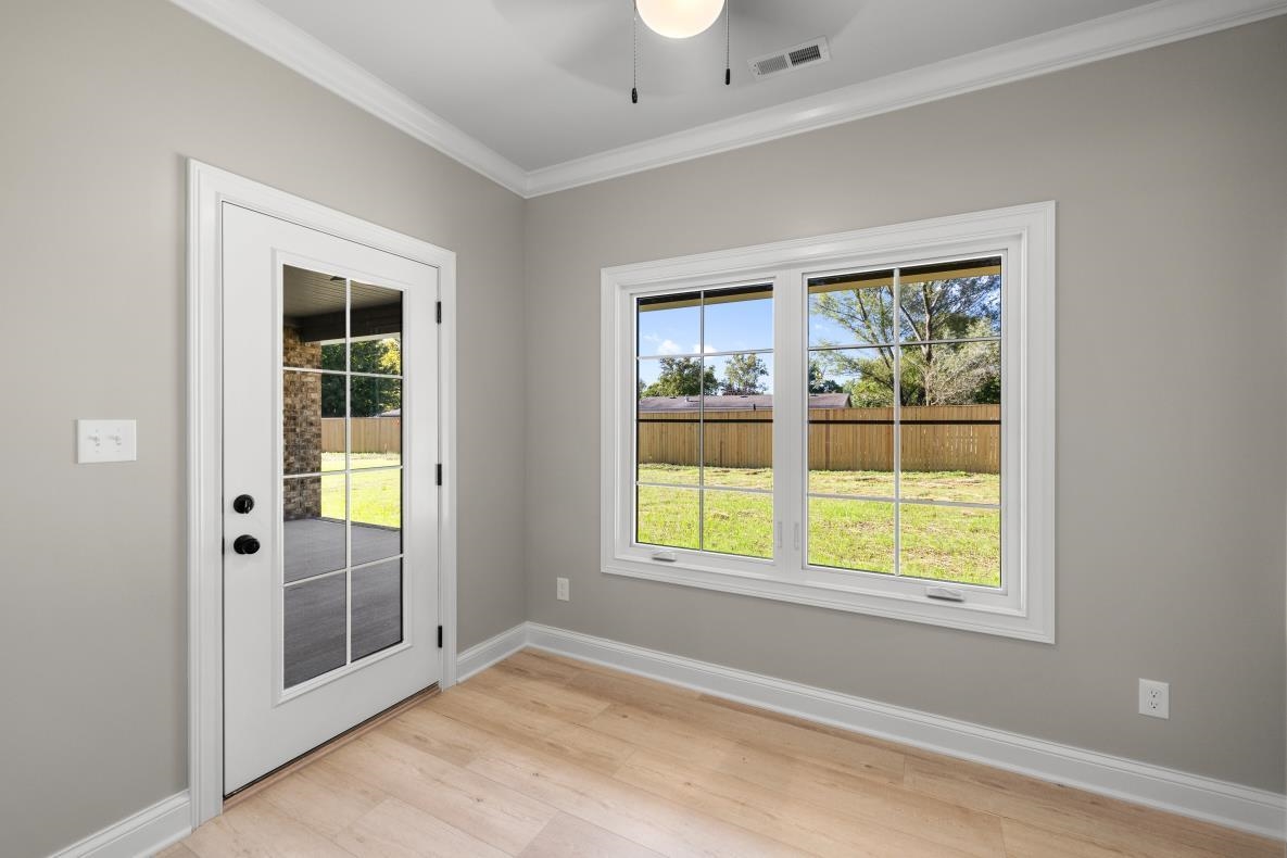 4020 Medley Road, Owensboro, Kentucky 42301, 3 Bedrooms Bedrooms, ,2 BathroomsBathrooms,Single Family Residence,For Sale,Medley Road,93283