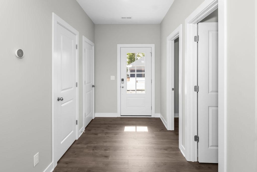 557 Alabaster Ln, Owensboro, Kentucky 42301, 3 Bedrooms Bedrooms, ,2 BathroomsBathrooms,Single Family Residence,For Sale,Alabaster Ln,93284