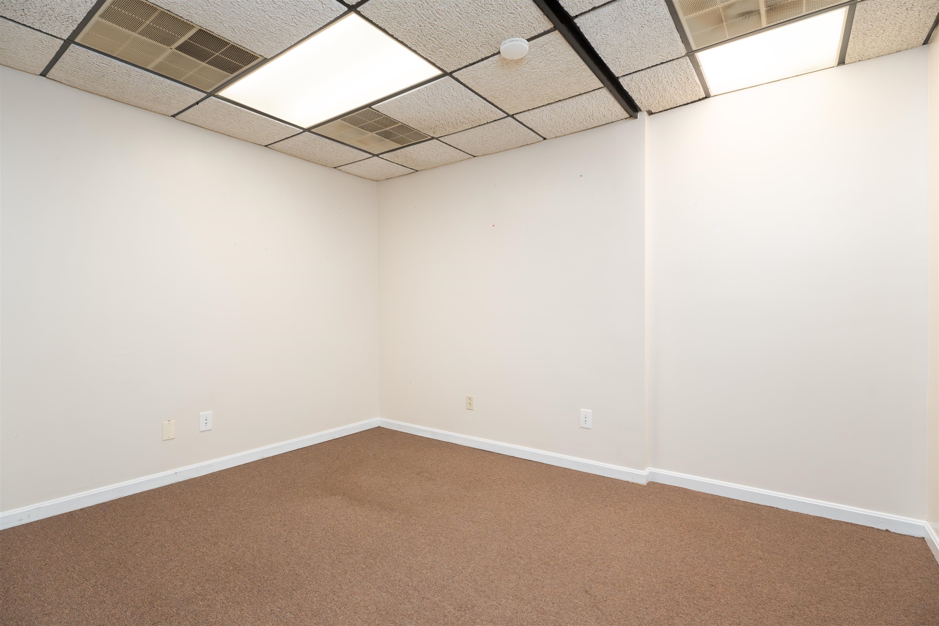 2816 Veach Rd Unit 107/108, Owensboro, Kentucky 42303, ,Mixed Use,For Sale,Veach Rd Unit 107/108,93286