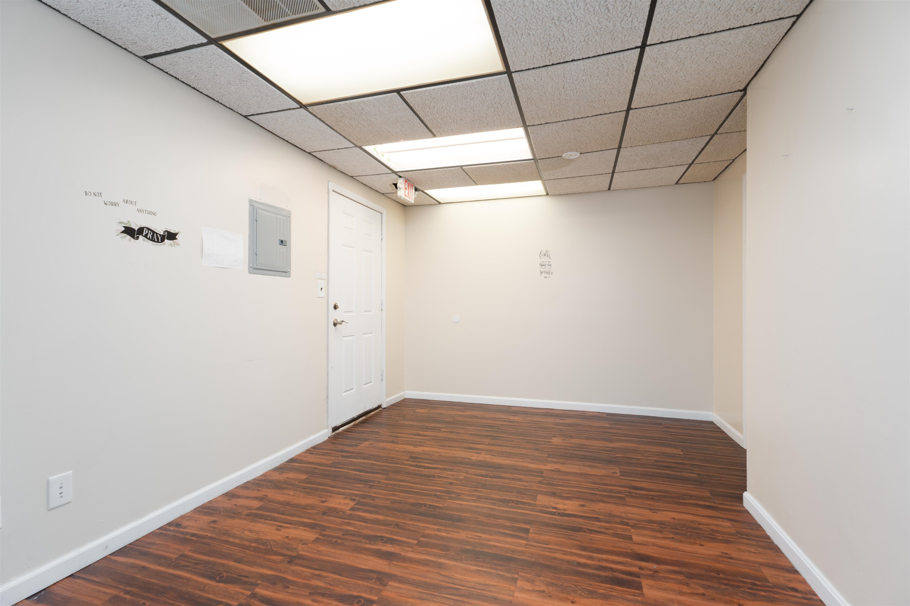 2816 Veach Rd Unit 107/108, Owensboro, Kentucky 42303, ,Mixed Use,For Sale,Veach Rd Unit 107/108,93286