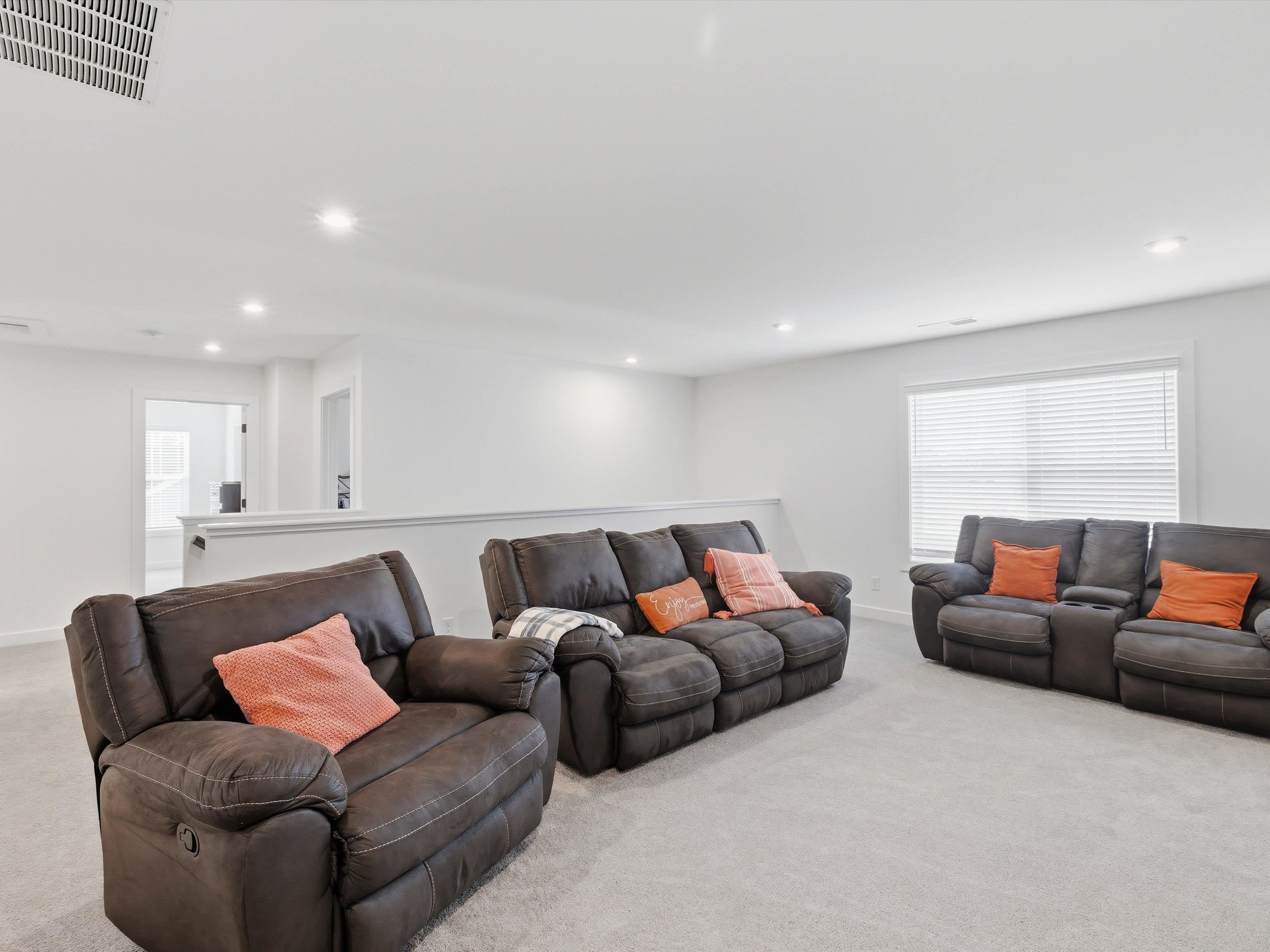 7058 Jessica Lane, Owensboro, Kentucky 42303, 4 Bedrooms Bedrooms, ,2 BathroomsBathrooms,Single Family Residence,For Sale,Jessica Lane,93288