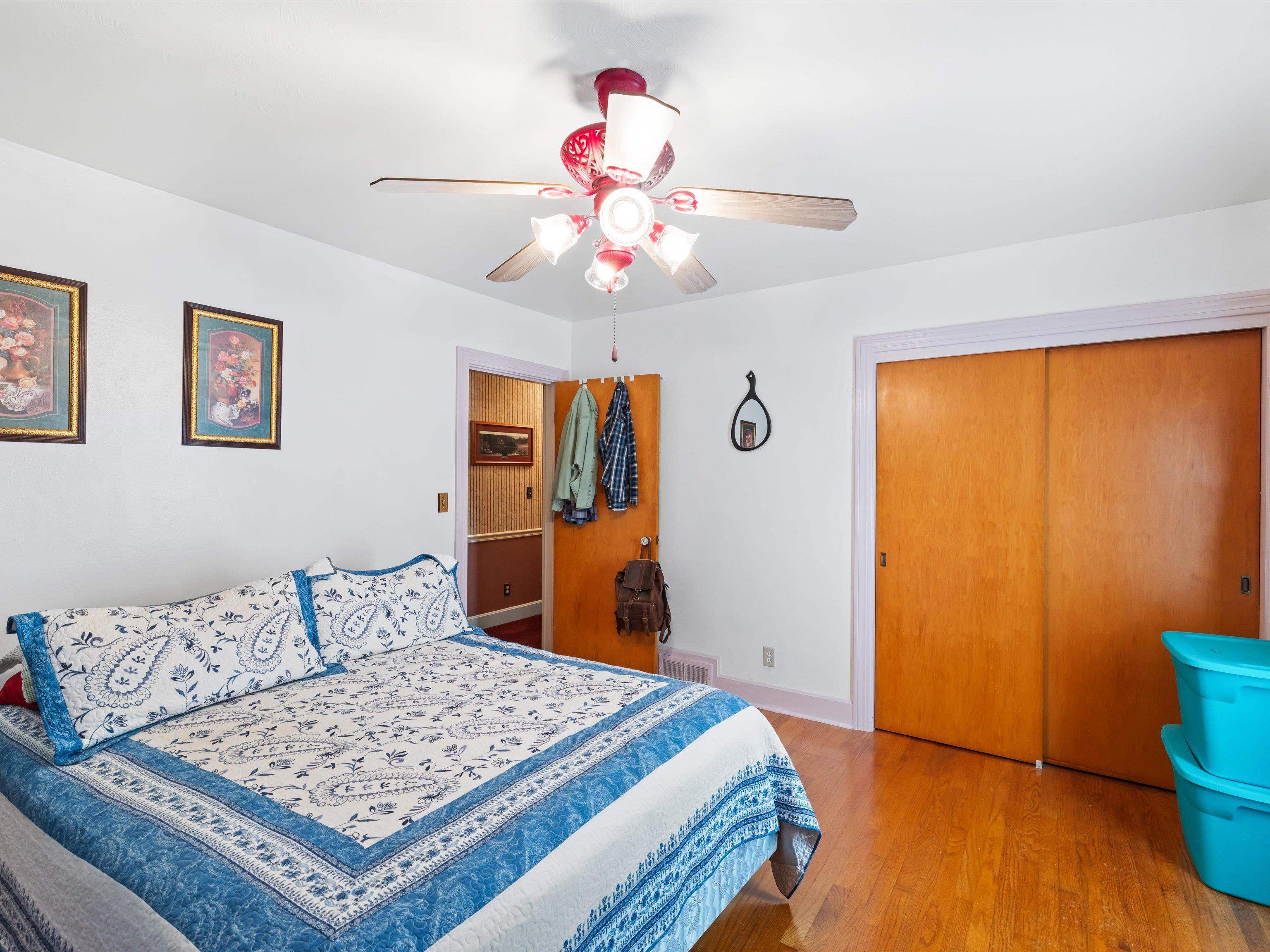 3820 Hillcrest Dr, Owensboro, Kentucky 42303, 4 Bedrooms Bedrooms, ,2 BathroomsBathrooms,Single Family Residence,For Sale,Hillcrest Dr,93298