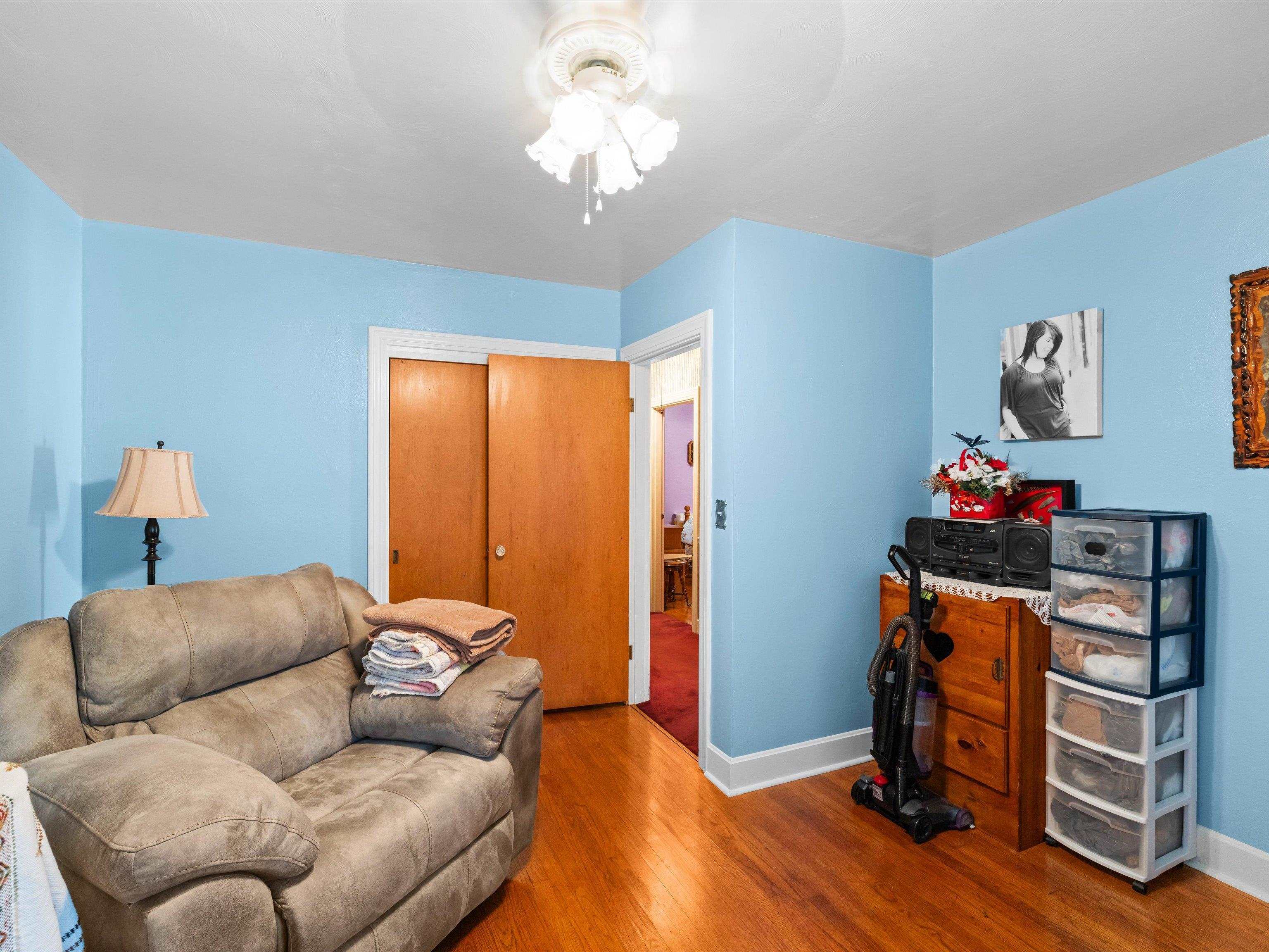 3820 Hillcrest Dr, Owensboro, Kentucky 42303, 4 Bedrooms Bedrooms, ,2 BathroomsBathrooms,Single Family Residence,For Sale,Hillcrest Dr,93298