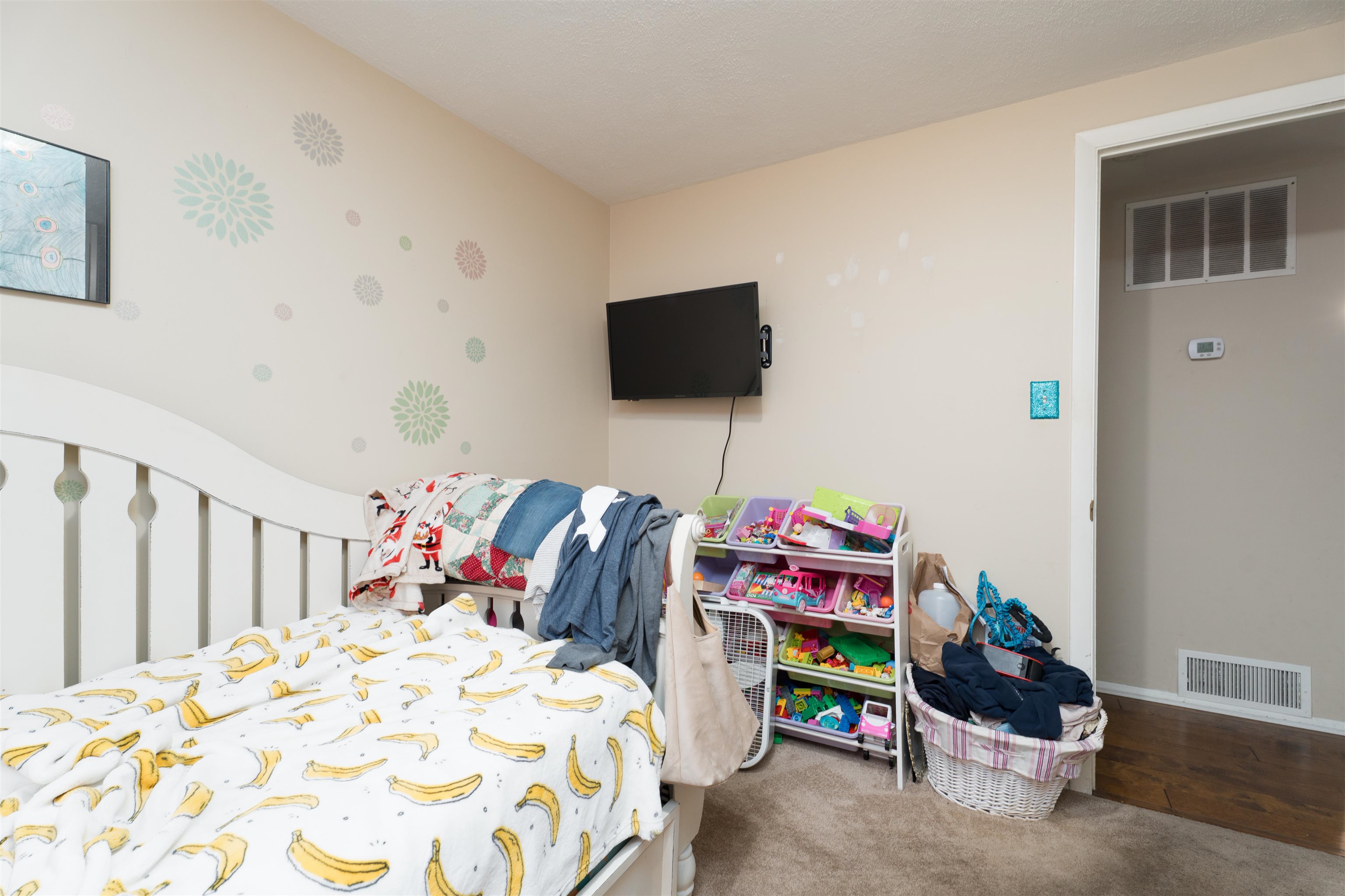 1002 Piedmont Drive, Owensboro, Kentucky 42301, 3 Bedrooms Bedrooms, ,1 BathroomBathrooms,Single Family Residence,For Sale,Piedmont Drive,93309