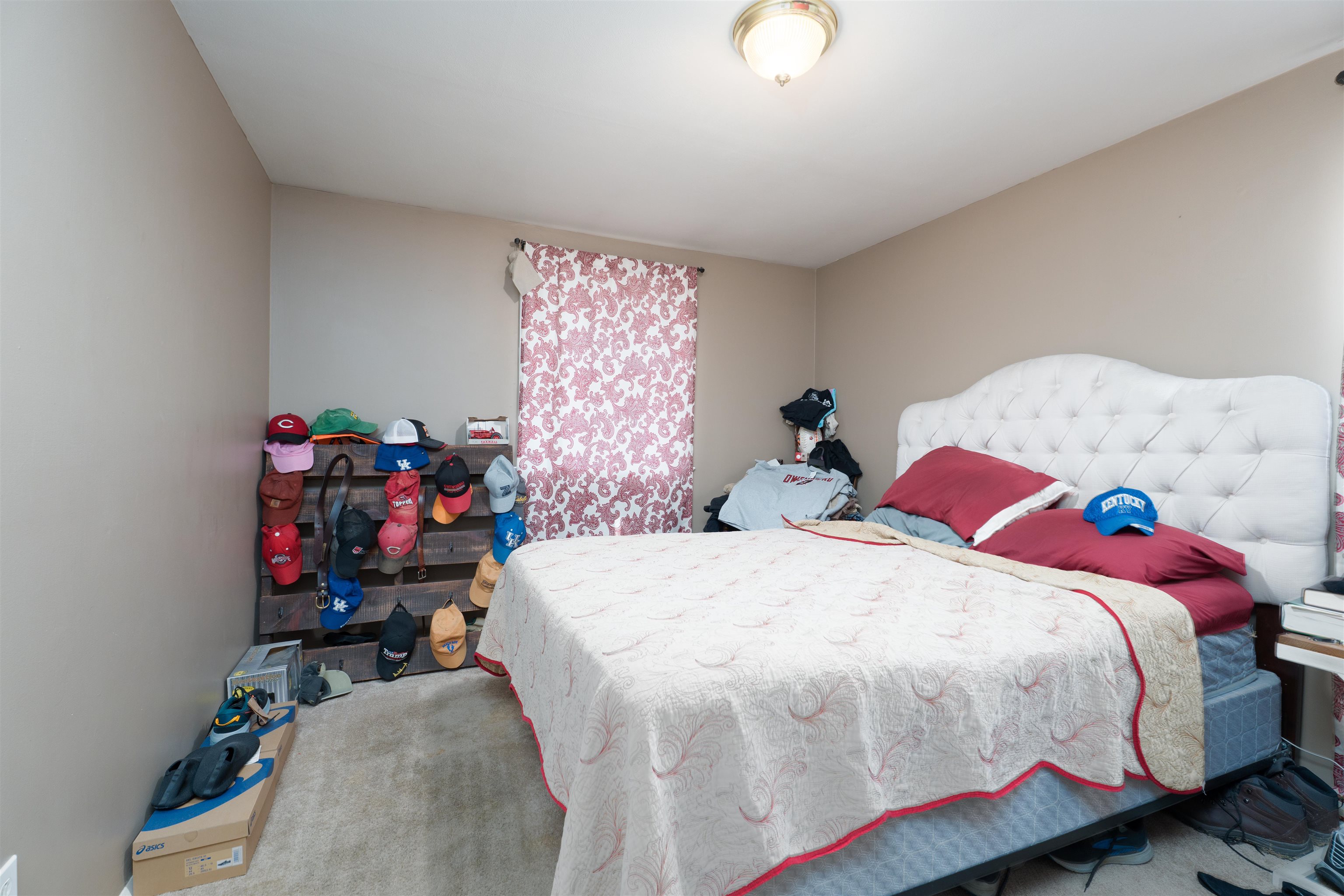 1002 Piedmont Drive, Owensboro, Kentucky 42301, 3 Bedrooms Bedrooms, ,1 BathroomBathrooms,Single Family Residence,For Sale,Piedmont Drive,93309