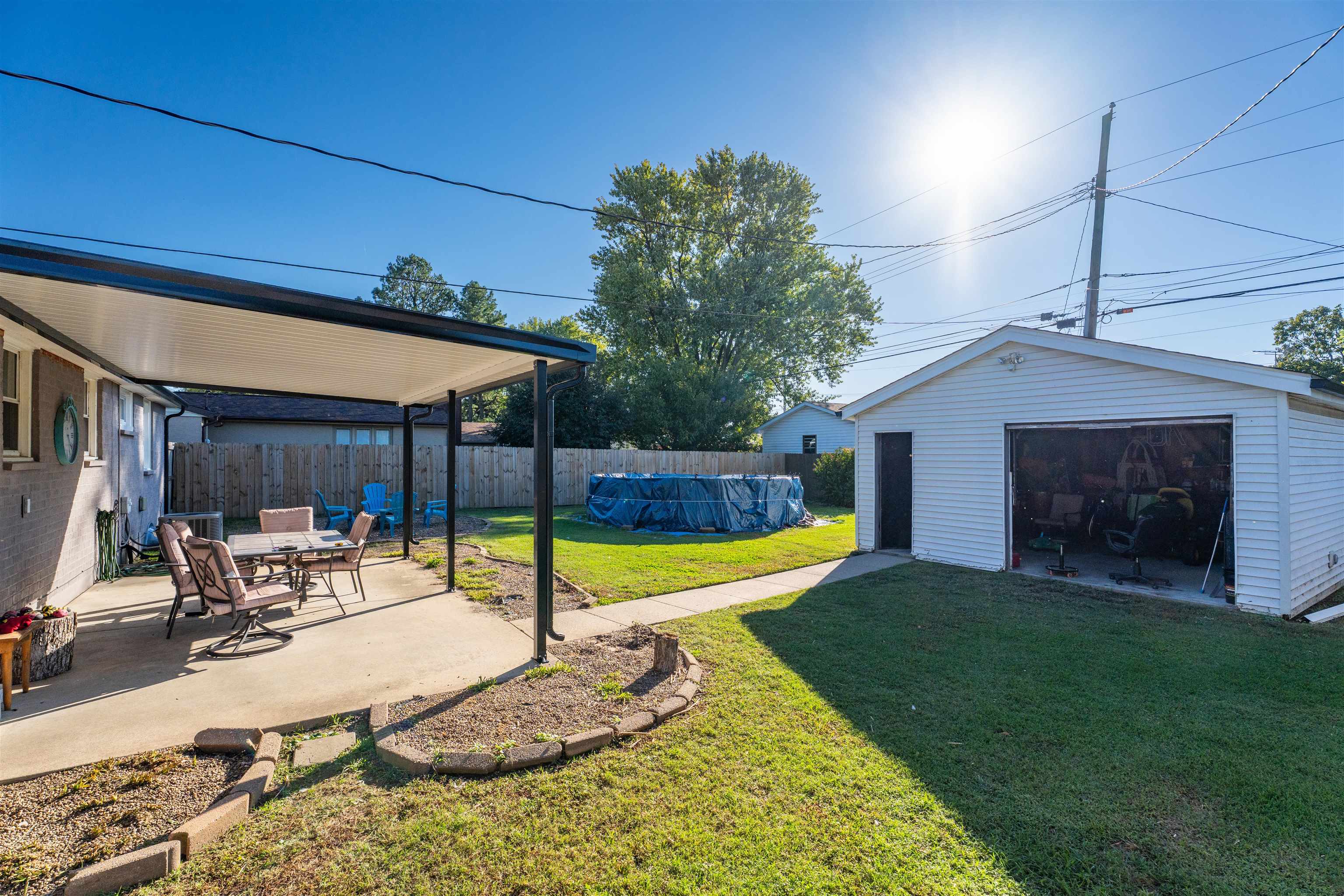 1002 Piedmont Drive, Owensboro, Kentucky 42301, 3 Bedrooms Bedrooms, ,1 BathroomBathrooms,Single Family Residence,For Sale,Piedmont Drive,93309