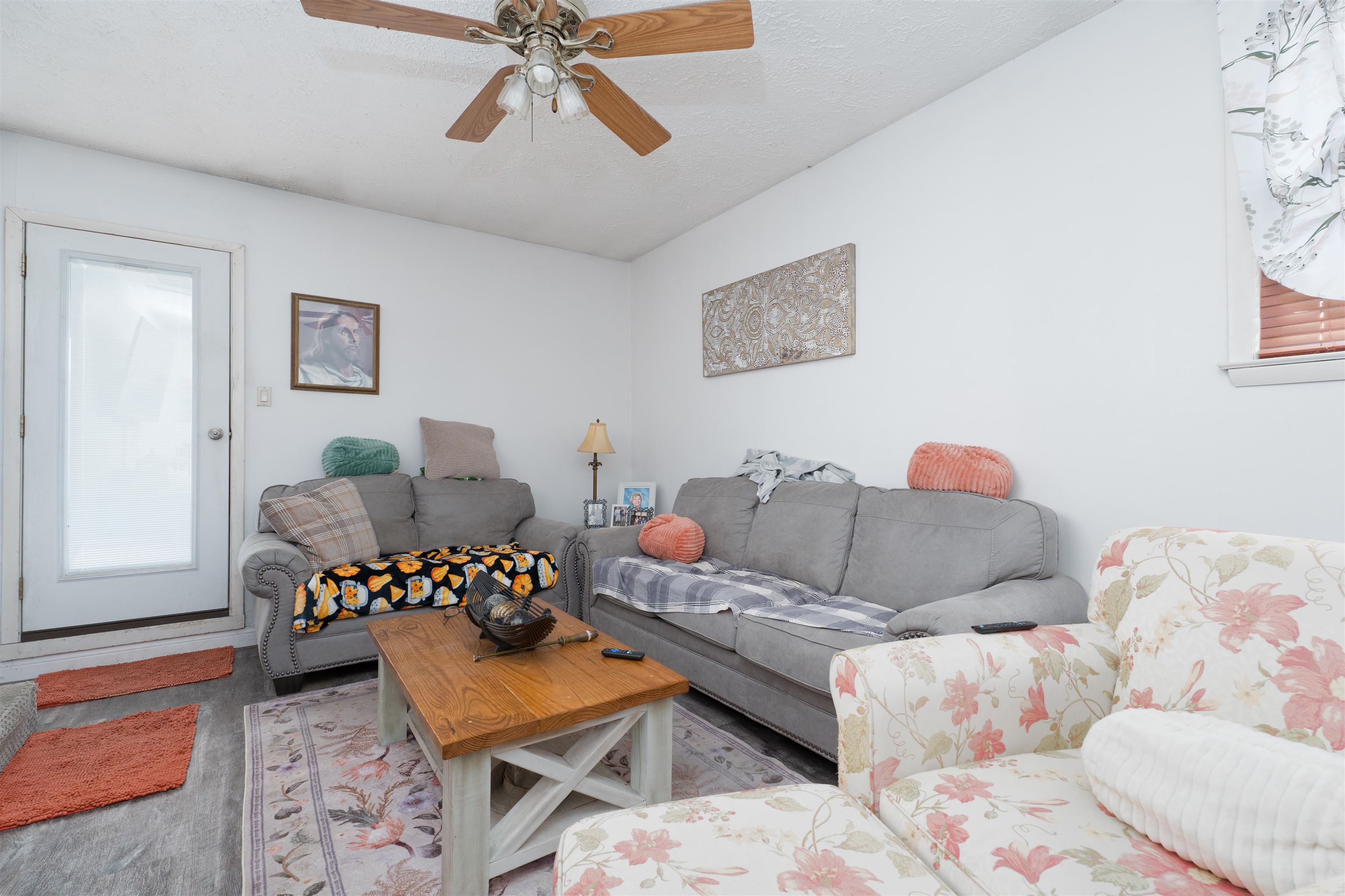 1002 Piedmont Drive, Owensboro, Kentucky 42301, 3 Bedrooms Bedrooms, ,1 BathroomBathrooms,Single Family Residence,For Sale,Piedmont Drive,93309