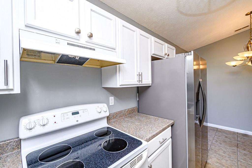 3732 Legacy Run, Owensboro, Kentucky 42301, 2 Bedrooms Bedrooms, ,1 BathroomBathrooms,Single Family Residence,For Sale,Legacy Run,93315