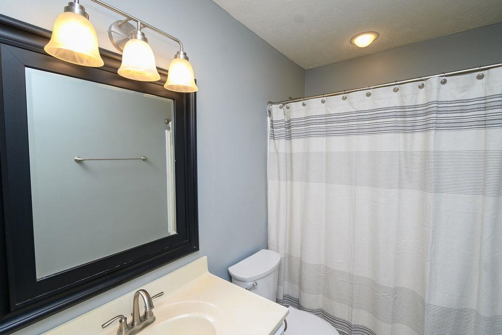 3732 Legacy Run, Owensboro, Kentucky 42301, 2 Bedrooms Bedrooms, ,1 BathroomBathrooms,Single Family Residence,For Sale,Legacy Run,93315