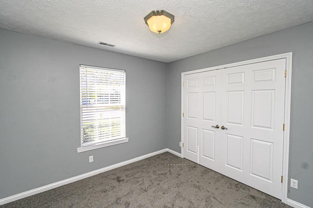 3732 Legacy Run, Owensboro, Kentucky 42301, 2 Bedrooms Bedrooms, ,1 BathroomBathrooms,Single Family Residence,For Sale,Legacy Run,93315