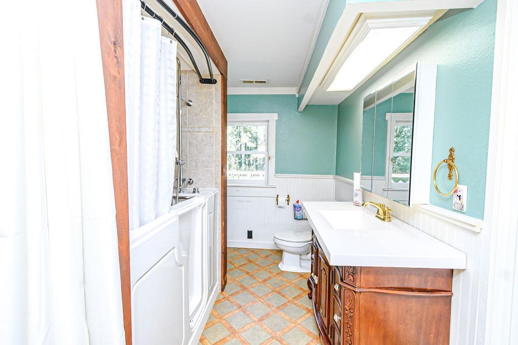 960 Bohannon Rd., Calhoun, Kentucky 42327, 2 Bedrooms Bedrooms, ,1 BathroomBathrooms,Single Family Residence,For Sale,Bohannon Rd.,93317
