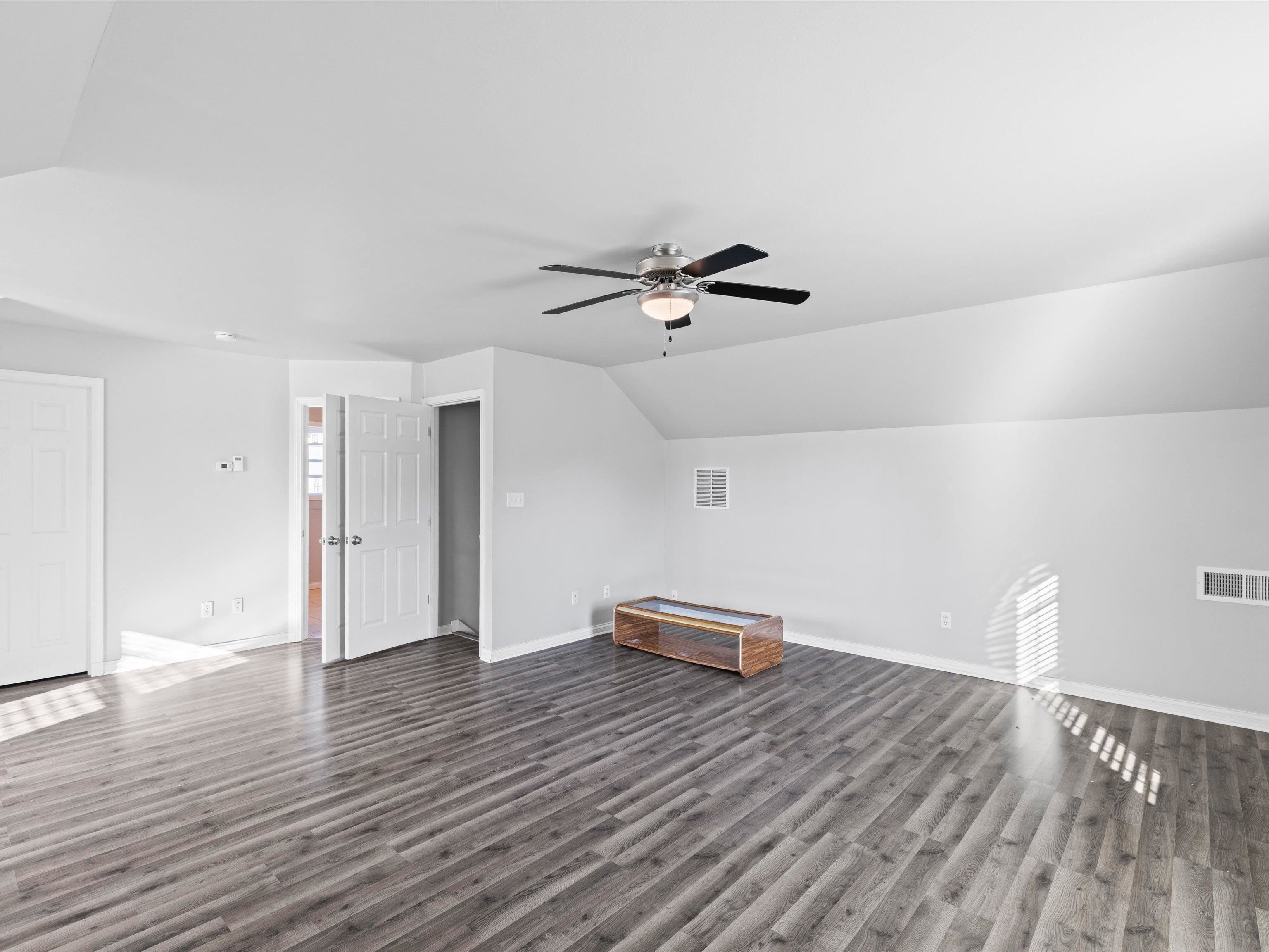 519 Monroe St, NEWBURGH, Kentucky 47630-1221, 3 Bedrooms Bedrooms, ,2 BathroomsBathrooms,Single Family Residence,For Sale,Monroe St,93319