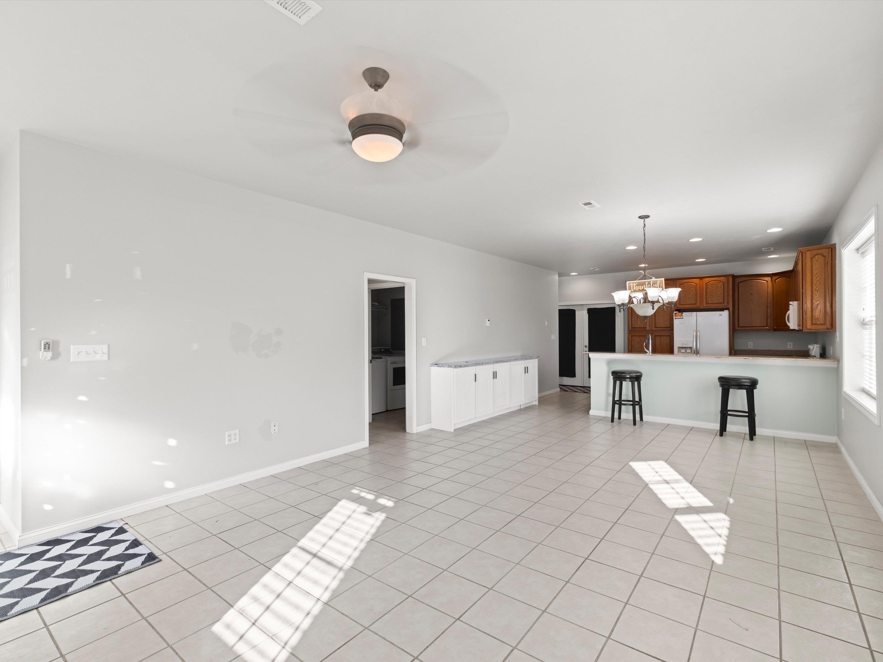 519 Monroe St, NEWBURGH, Kentucky 47630-1221, 3 Bedrooms Bedrooms, ,2 BathroomsBathrooms,Single Family Residence,For Sale,Monroe St,93319