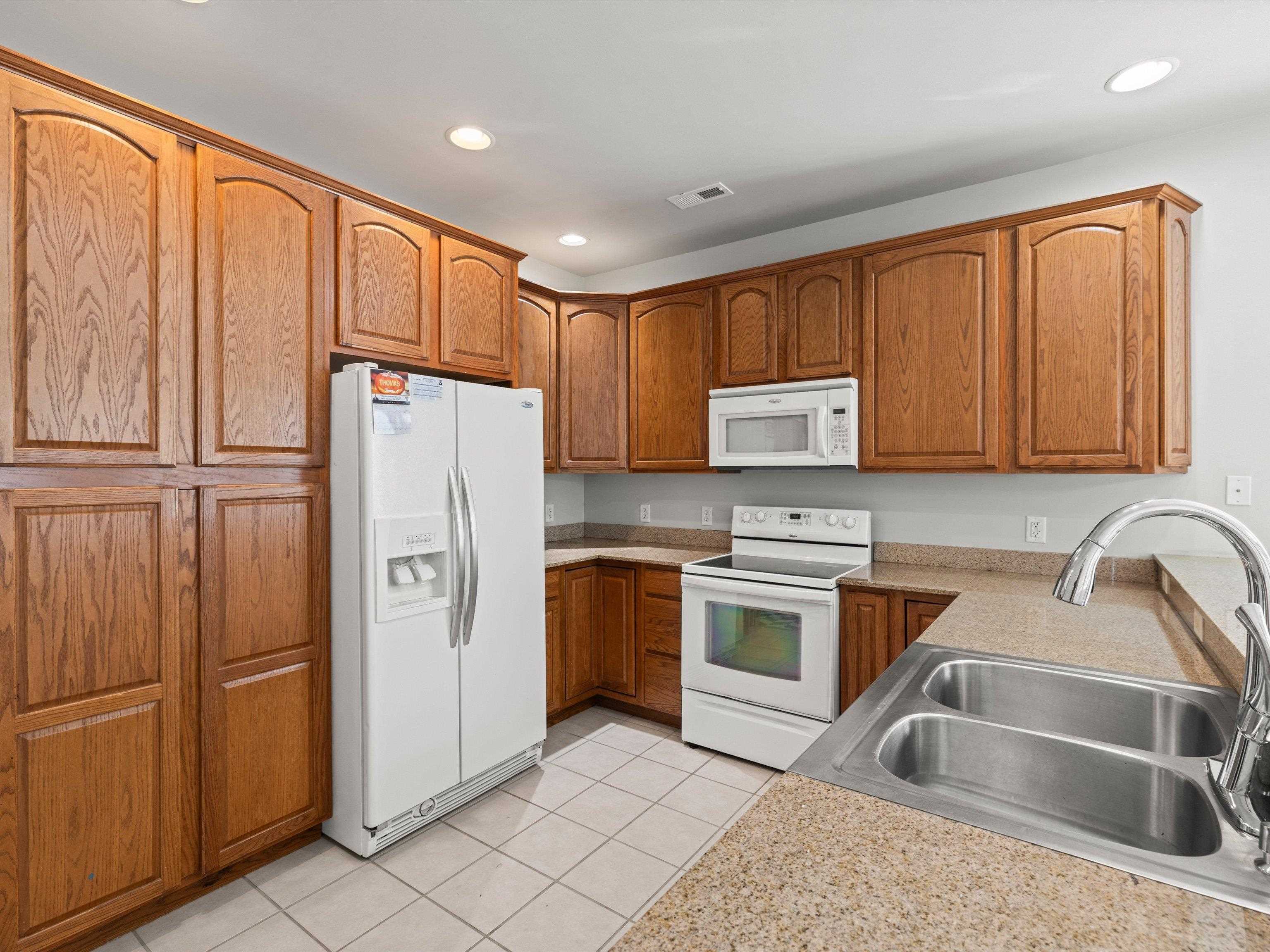 519 Monroe St, NEWBURGH, Kentucky 47630-1221, 3 Bedrooms Bedrooms, ,2 BathroomsBathrooms,Single Family Residence,For Sale,Monroe St,93319