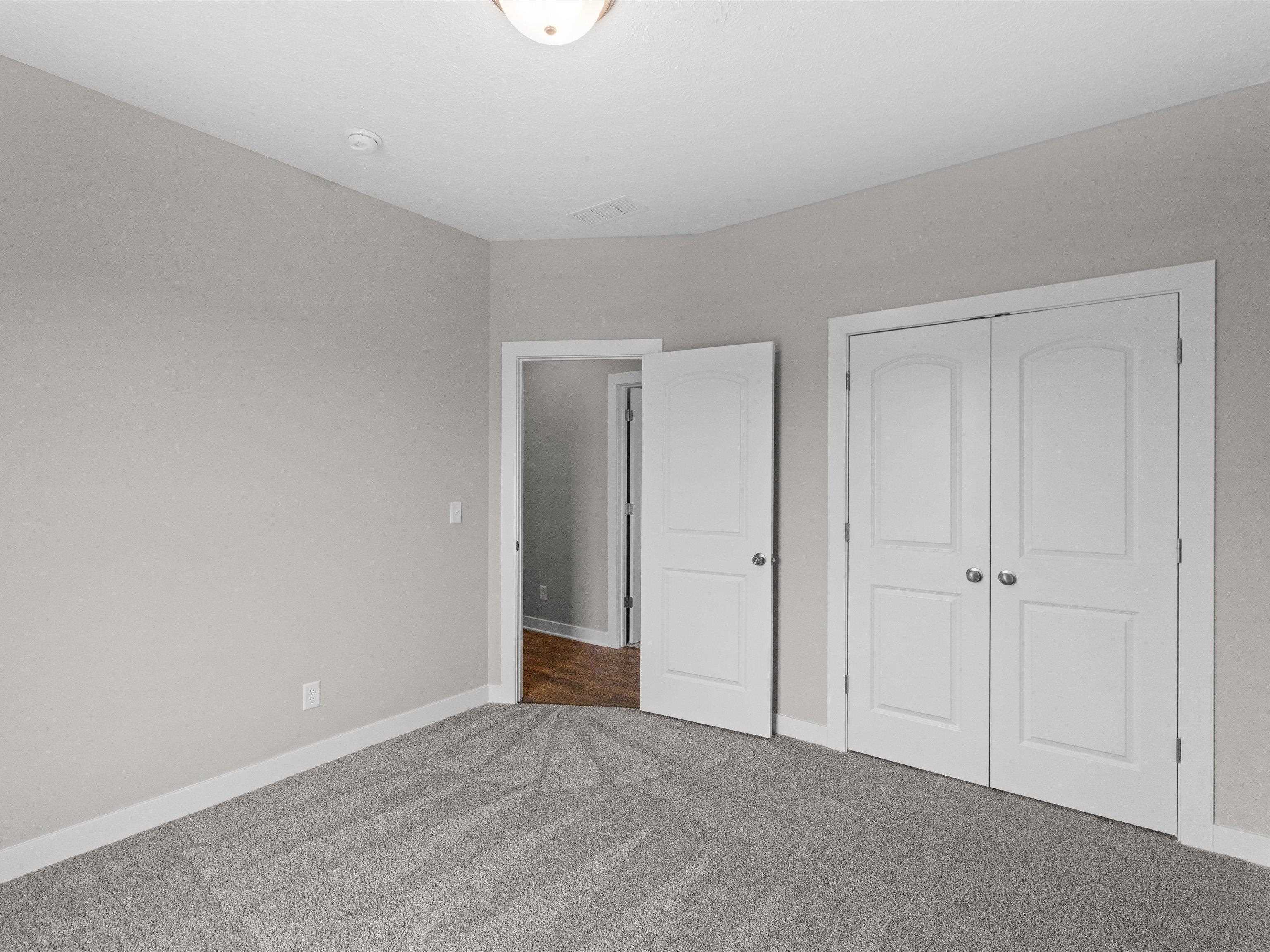 983 Onyx Lane, Owensboro, Kentucky 42301, 3 Bedrooms Bedrooms, ,2 BathroomsBathrooms,Single Family Residence,For Sale,Onyx Lane,93320