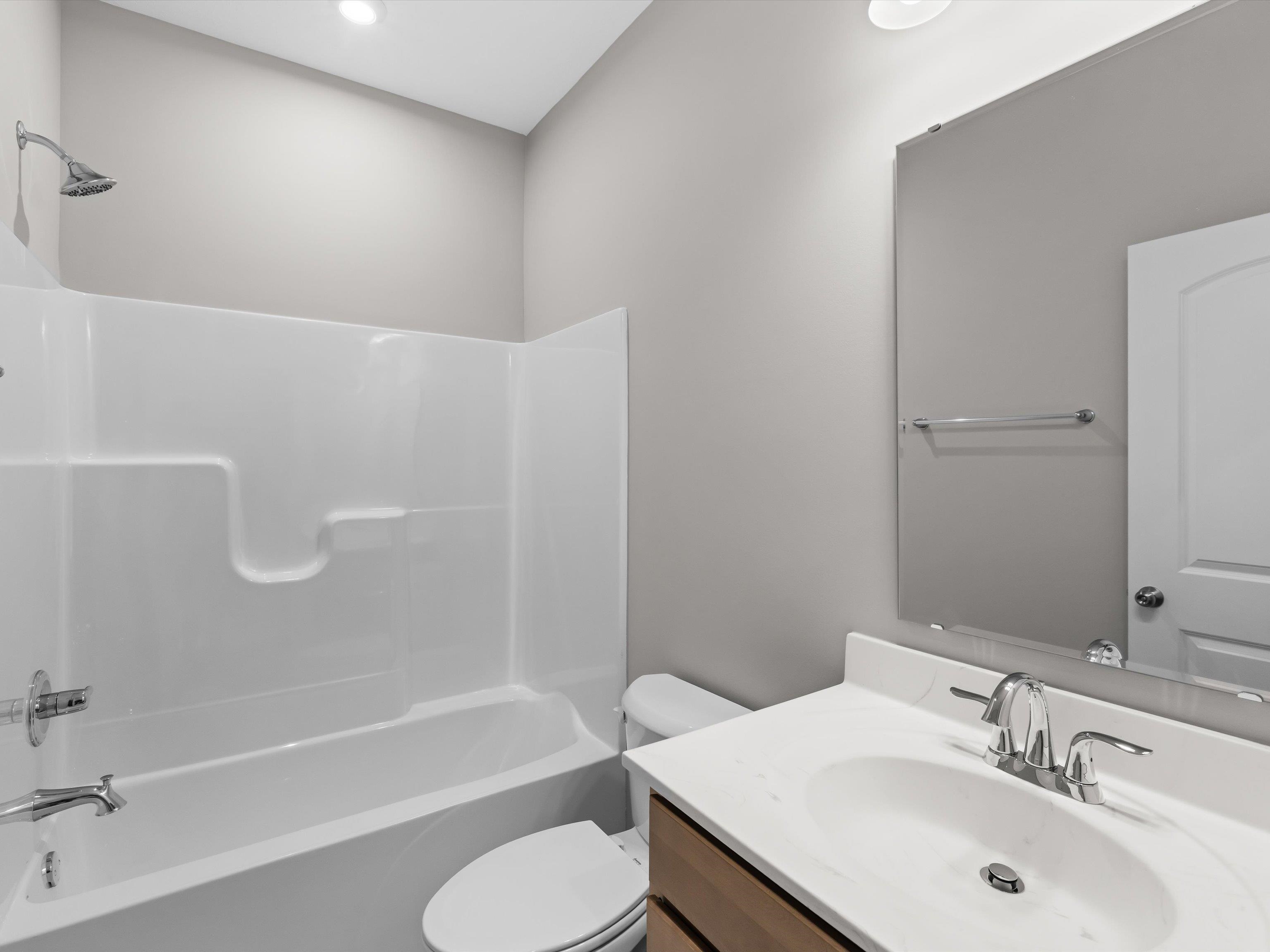 983 Onyx Lane, Owensboro, Kentucky 42301, 3 Bedrooms Bedrooms, ,2 BathroomsBathrooms,Single Family Residence,For Sale,Onyx Lane,93320