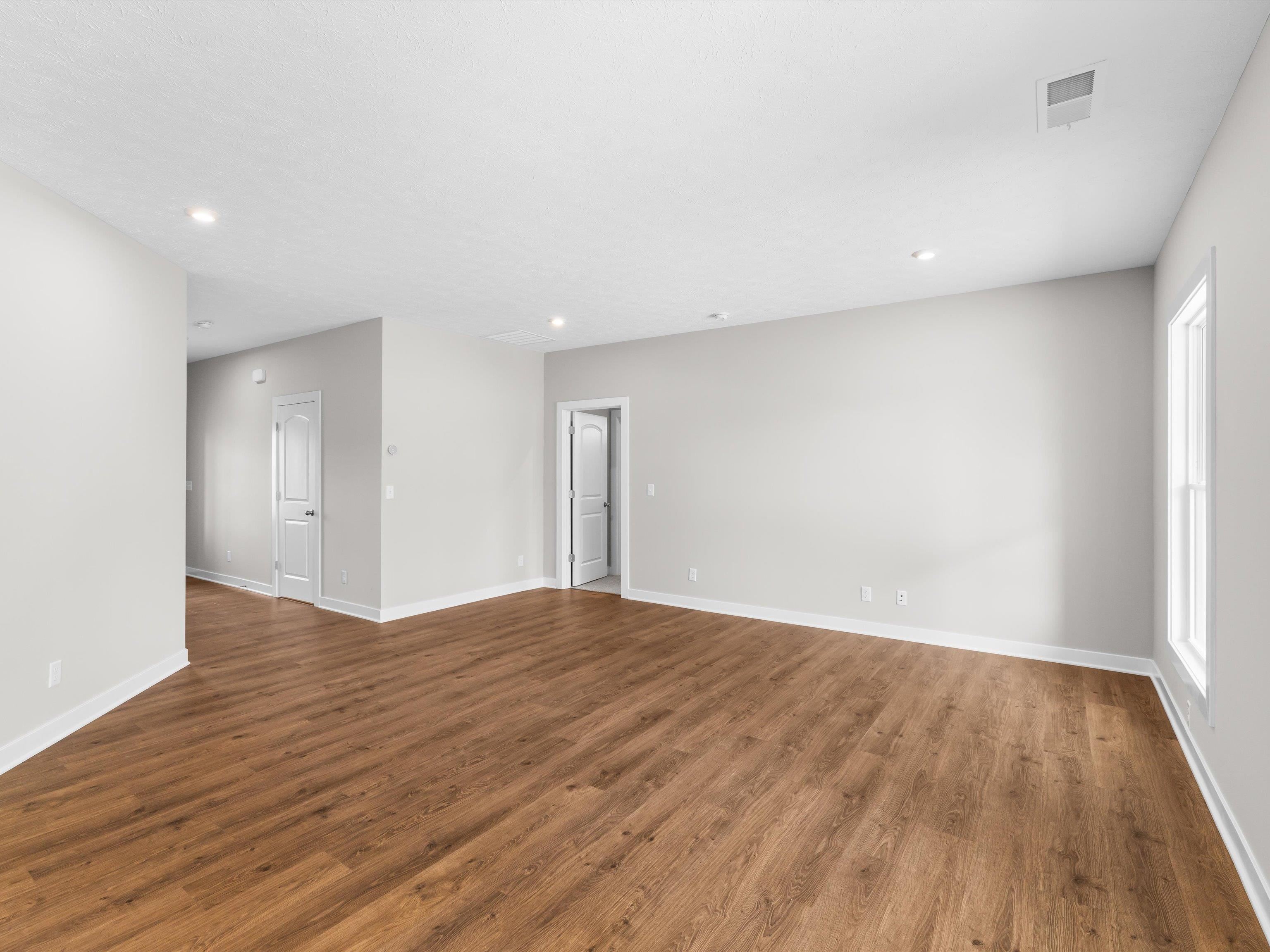 983 Onyx Lane, Owensboro, Kentucky 42301, 3 Bedrooms Bedrooms, ,2 BathroomsBathrooms,Single Family Residence,For Sale,Onyx Lane,93320