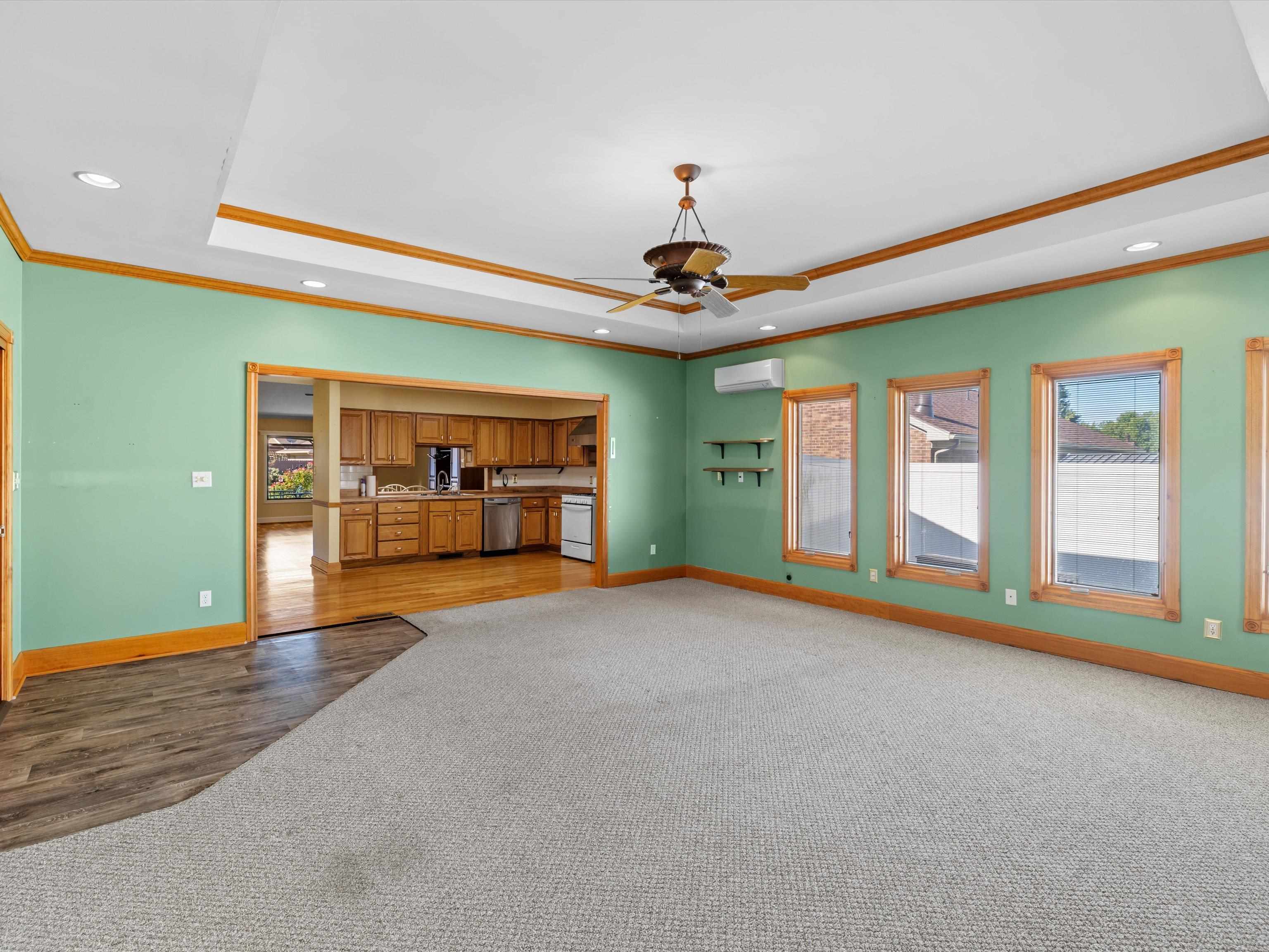 3609 War Admiral Dr, Owensboro, Kentucky 42303, 3 Bedrooms Bedrooms, ,2 BathroomsBathrooms,Single Family Residence,For Sale,War Admiral Dr,93329