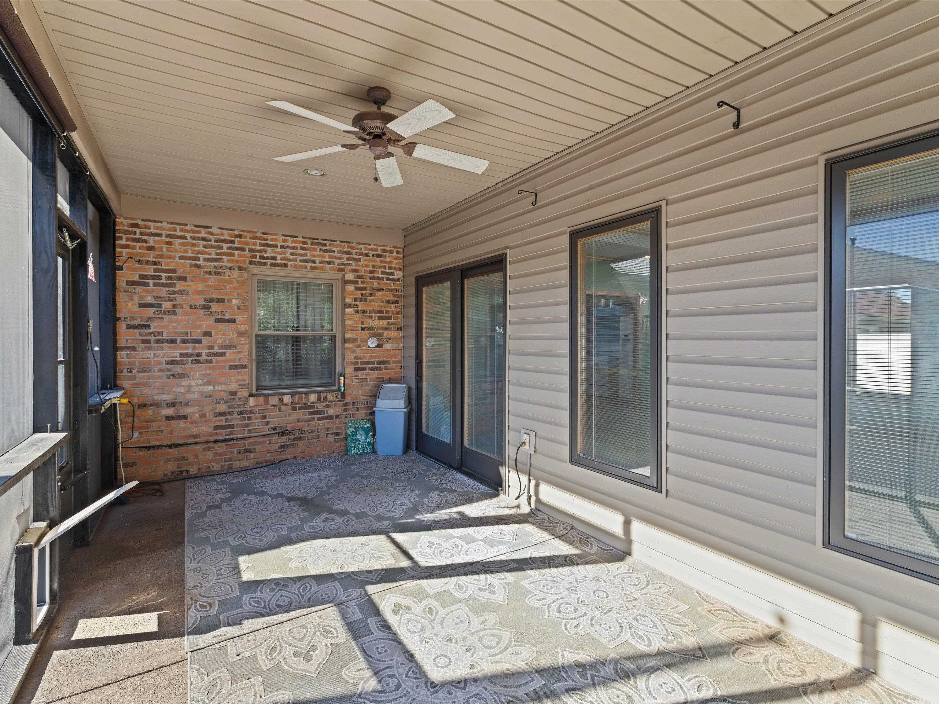 3609 War Admiral Dr, Owensboro, Kentucky 42303, 3 Bedrooms Bedrooms, ,2 BathroomsBathrooms,Single Family Residence,For Sale,War Admiral Dr,93329