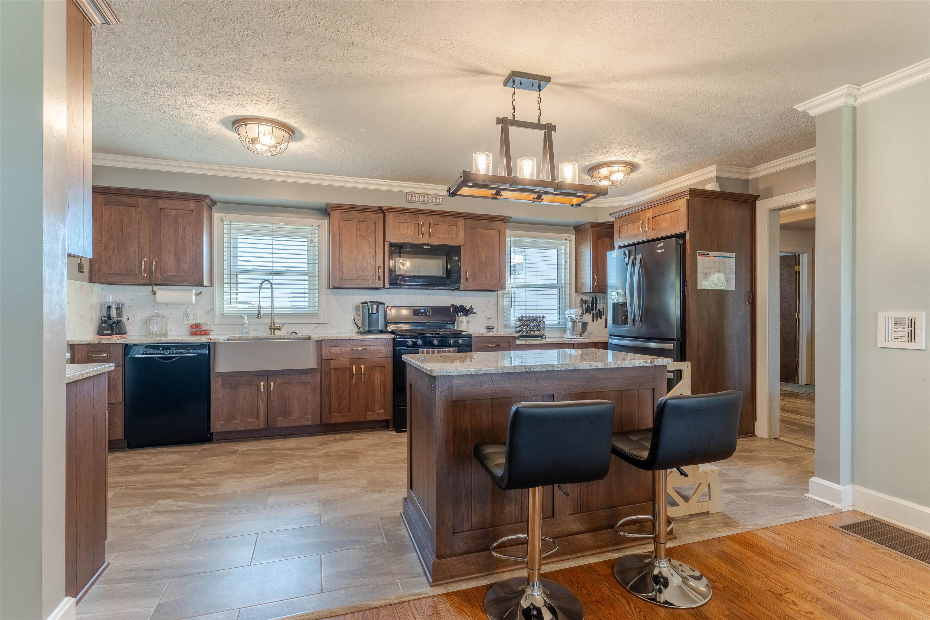 5200 Haycraft Lane, Owensboro, Kentucky 42301, 3 Bedrooms Bedrooms, ,2 BathroomsBathrooms,Single Family Residence,For Sale,Haycraft Lane,93330