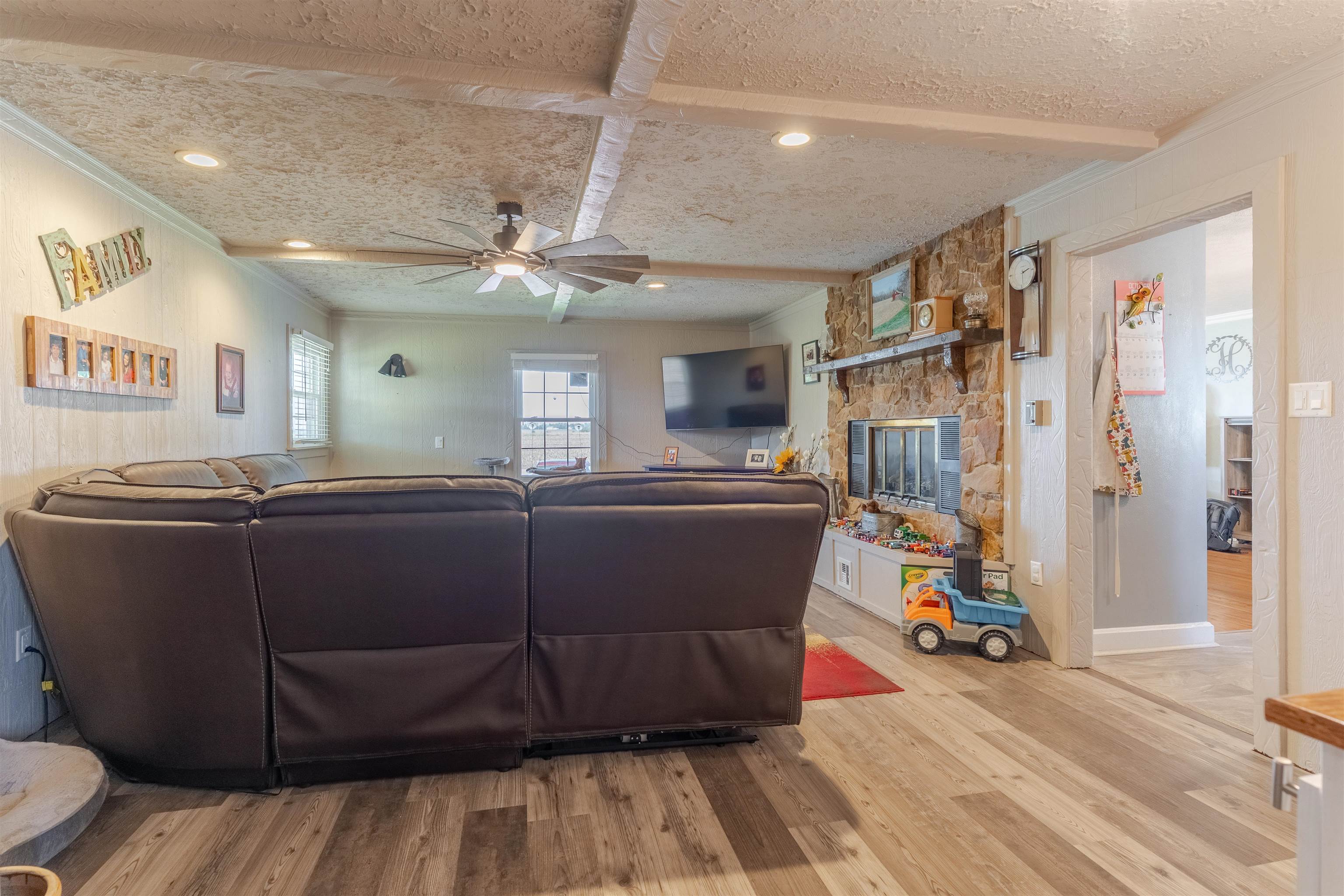 5200 Haycraft Lane, Owensboro, Kentucky 42301, 3 Bedrooms Bedrooms, ,2 BathroomsBathrooms,Single Family Residence,For Sale,Haycraft Lane,93330