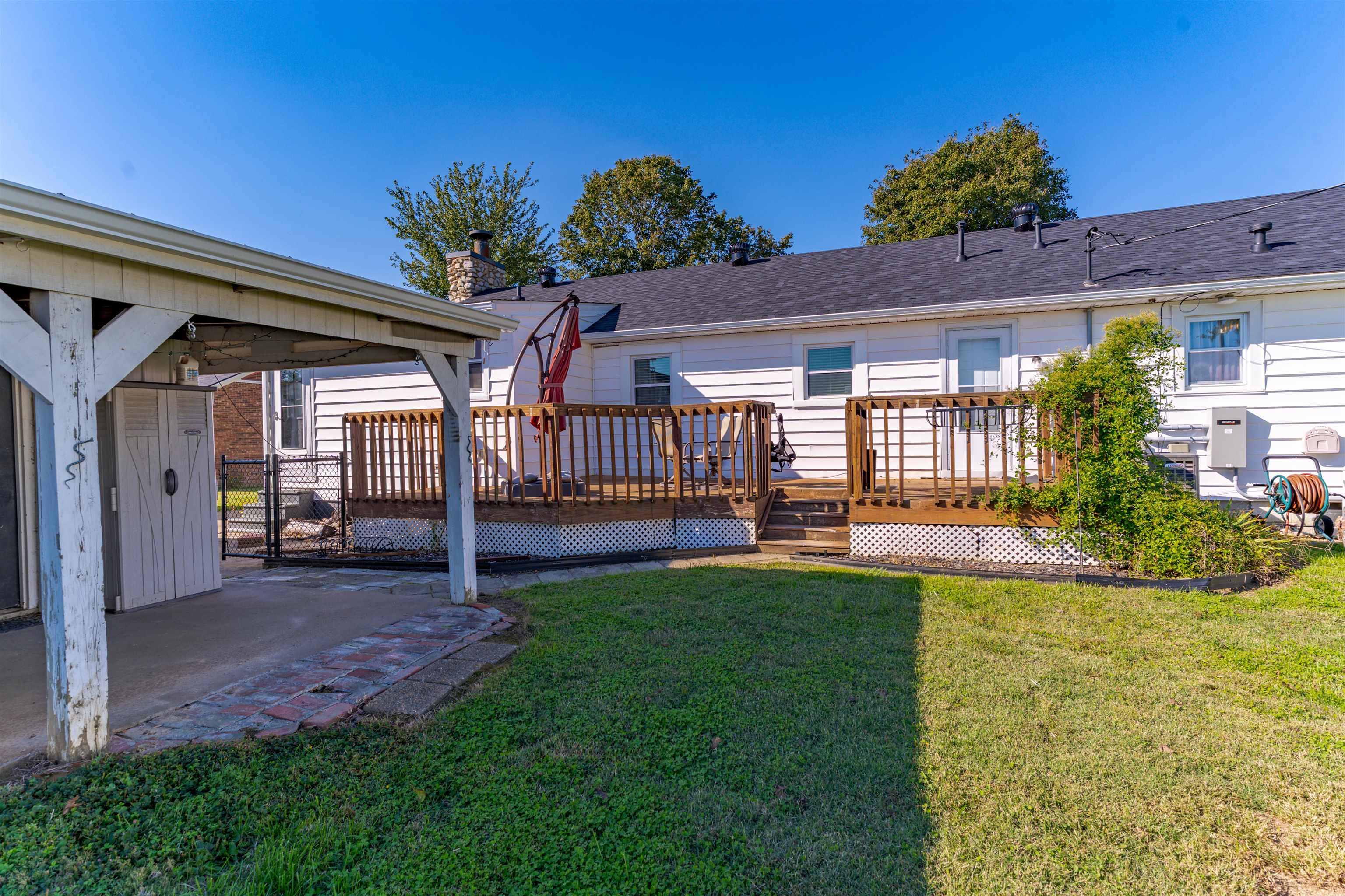 5200 Haycraft Lane, Owensboro, Kentucky 42301, 3 Bedrooms Bedrooms, ,2 BathroomsBathrooms,Single Family Residence,For Sale,Haycraft Lane,93330