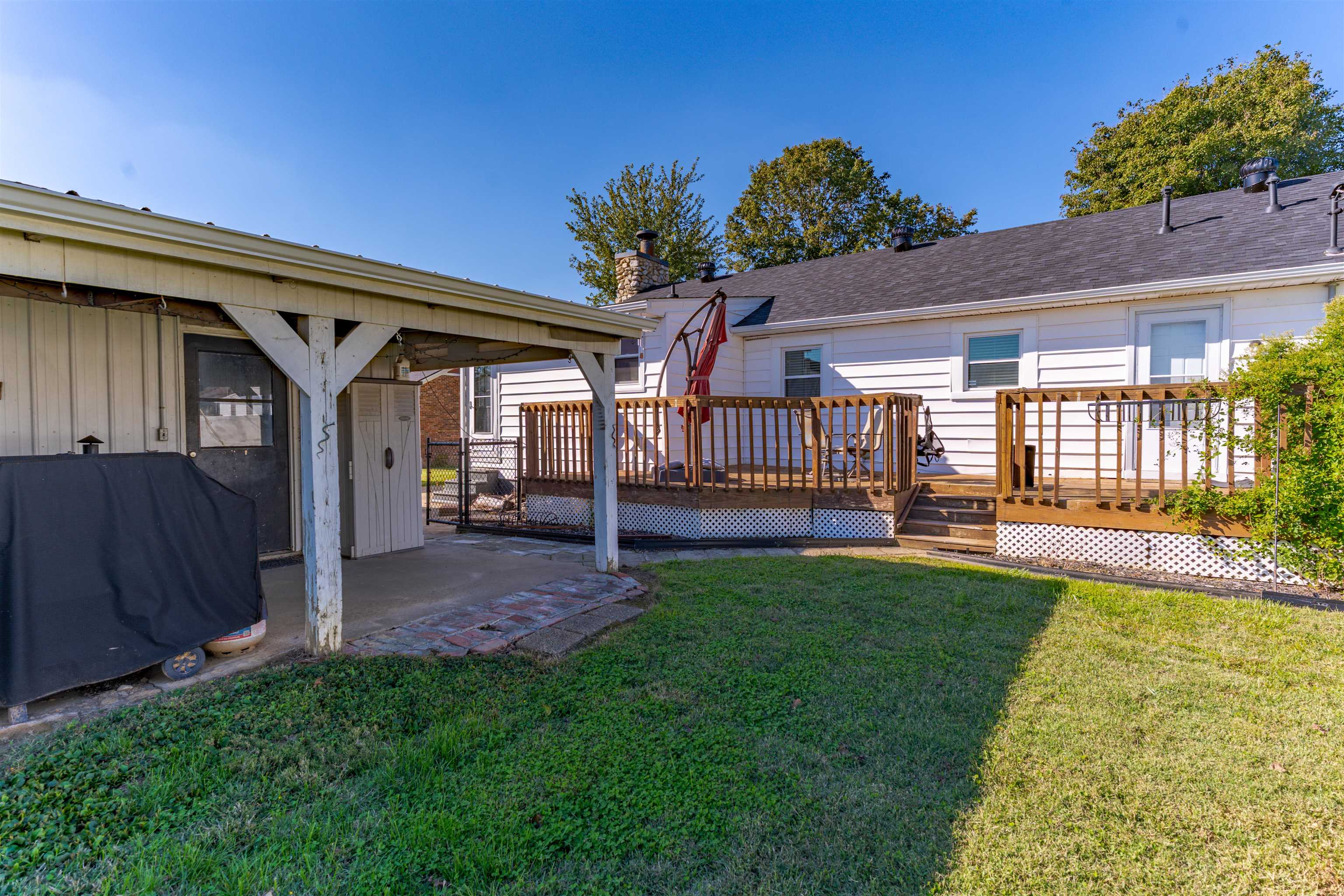 5200 Haycraft Lane, Owensboro, Kentucky 42301, 3 Bedrooms Bedrooms, ,2 BathroomsBathrooms,Single Family Residence,For Sale,Haycraft Lane,93330