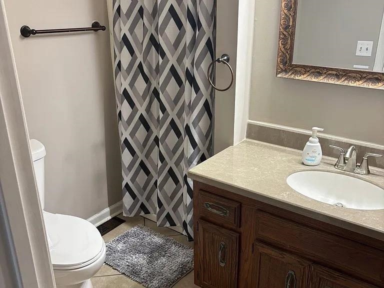 4437 Hunters Trace, Owensboro, Kentucky 42303, 3 Bedrooms Bedrooms, ,2 BathroomsBathrooms,Single Family Residence,For Sale,Hunters Trace,93332