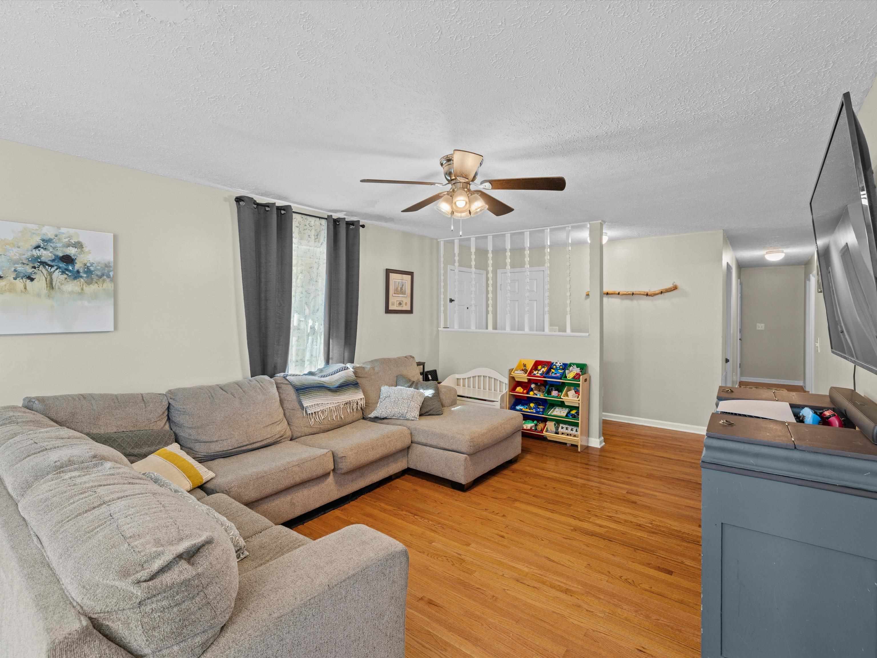 235 Beeny Road, Manitou, Kentucky 42436, 4 Bedrooms Bedrooms, ,2 BathroomsBathrooms,Single Family Residence,For Sale,Beeny Road,93335
