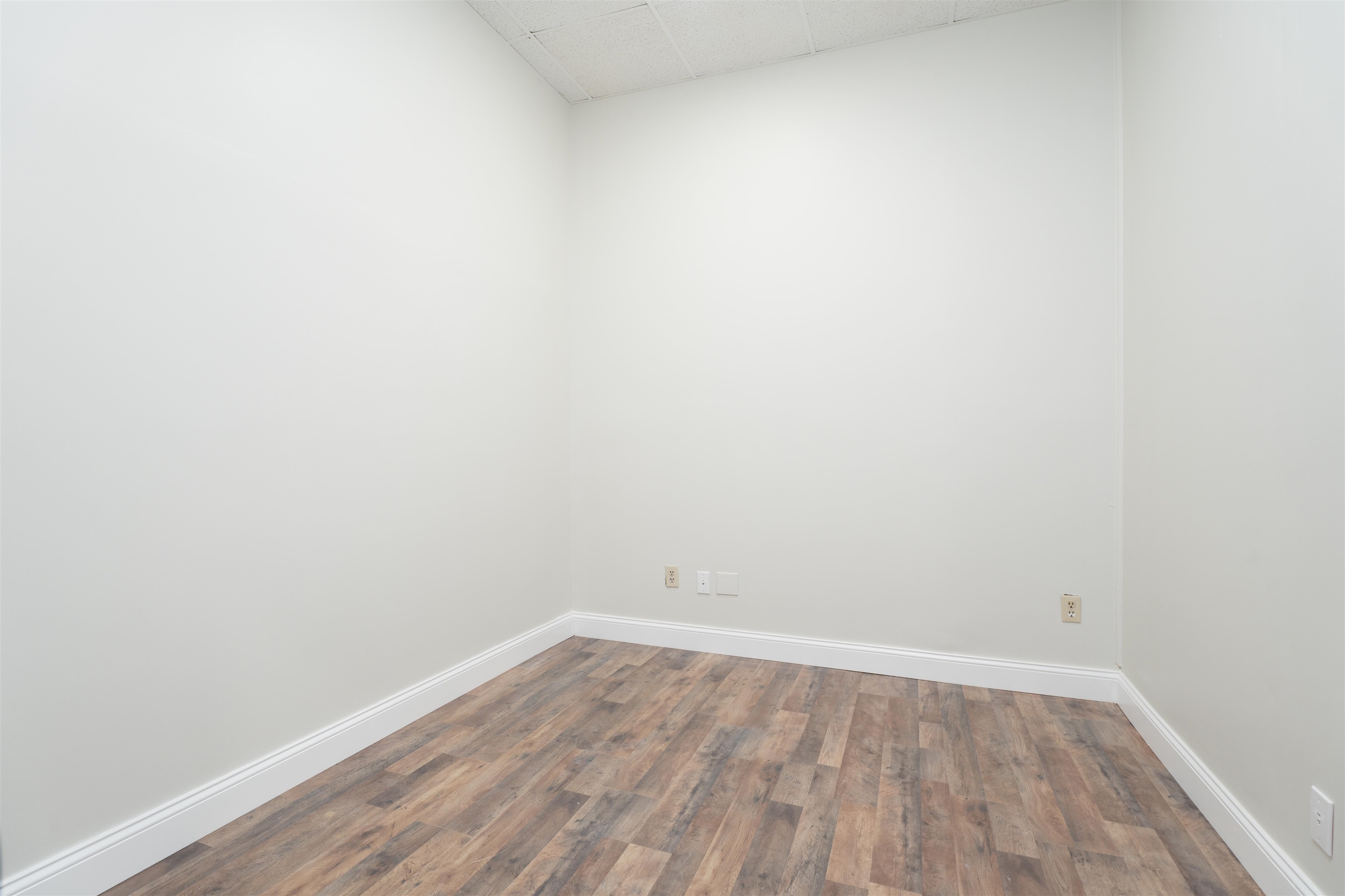 201 Salem Dr Suite C, Owensboro, Kentucky 42303, ,Business,For Sale,Salem Dr Suite C,93337