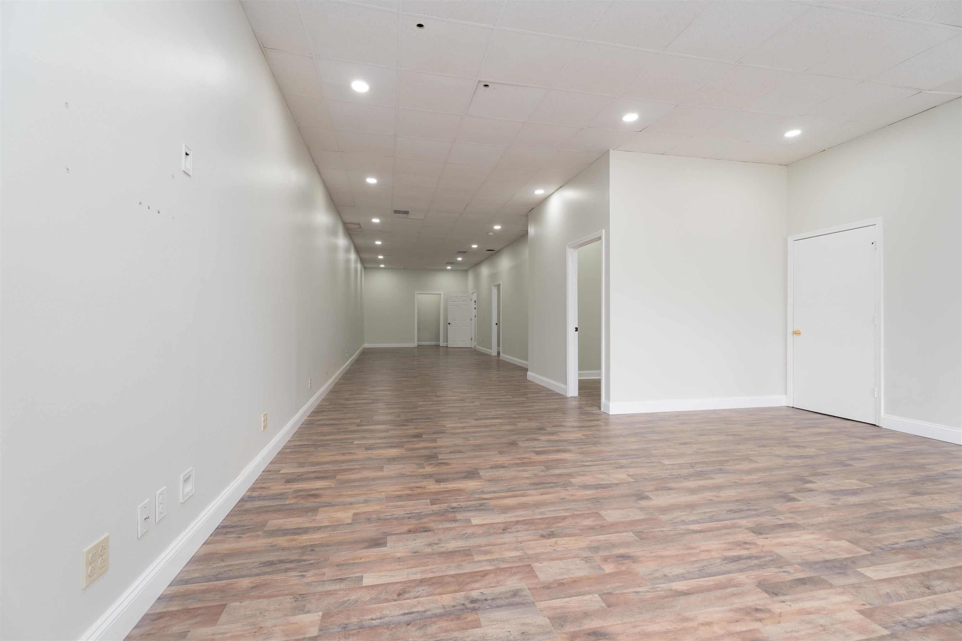 201 Salem Dr Suite C, Owensboro, Kentucky 42303, ,Business,For Sale,Salem Dr Suite C,93337