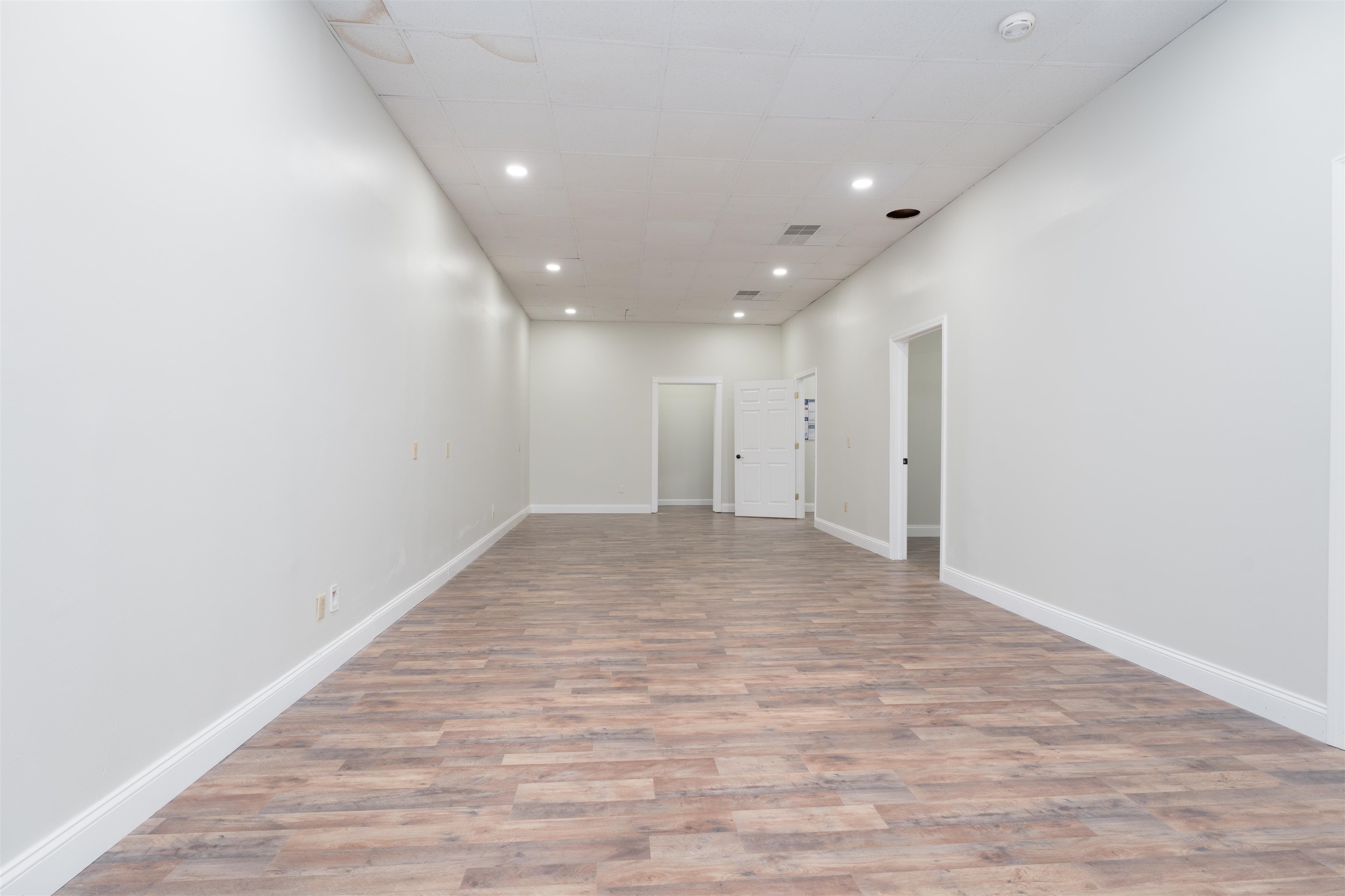 201 Salem Dr Suite C, Owensboro, Kentucky 42303, ,Business,For Sale,Salem Dr Suite C,93337