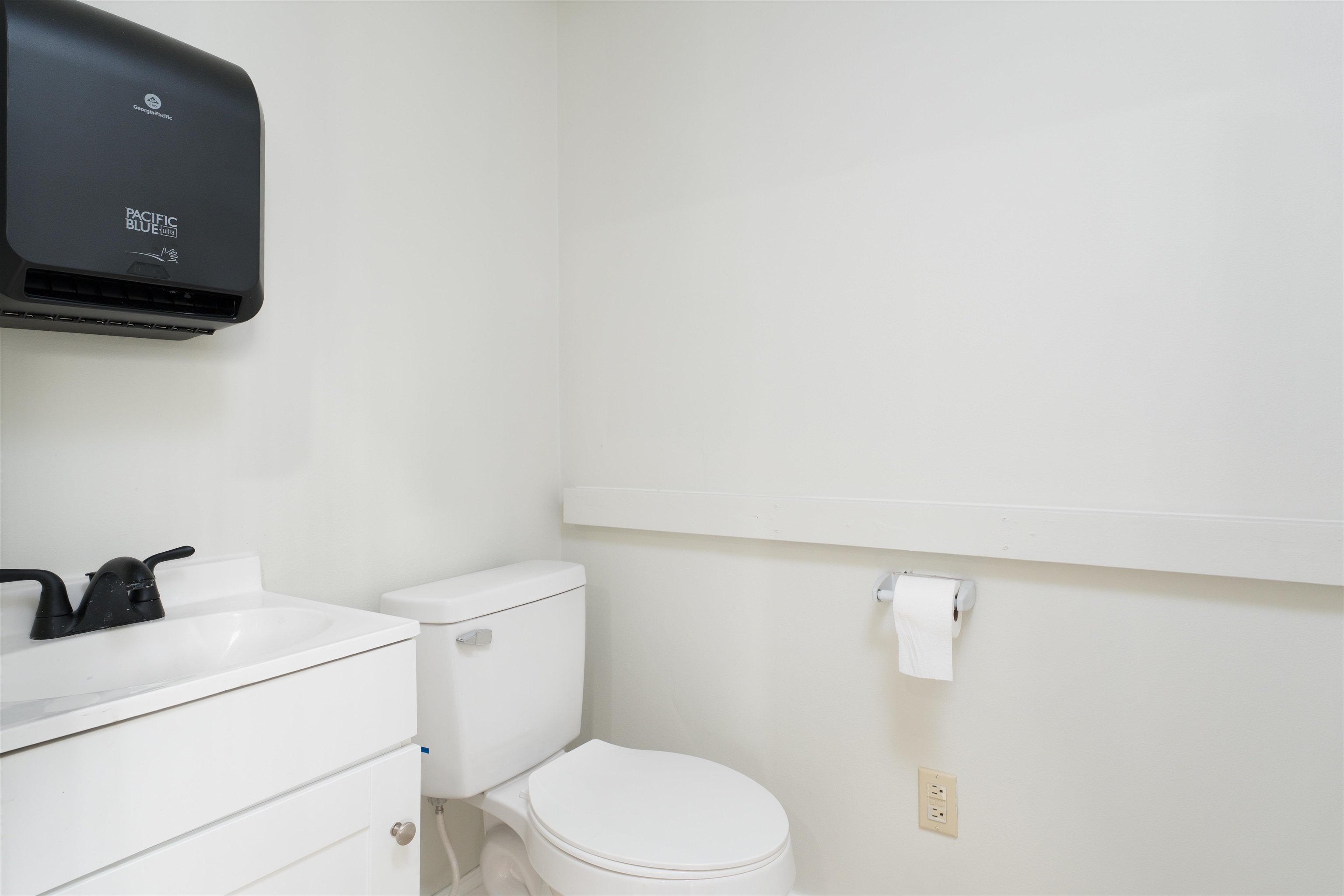 201 Salem Dr Suite C, Owensboro, Kentucky 42303, ,Business,For Sale,Salem Dr Suite C,93337